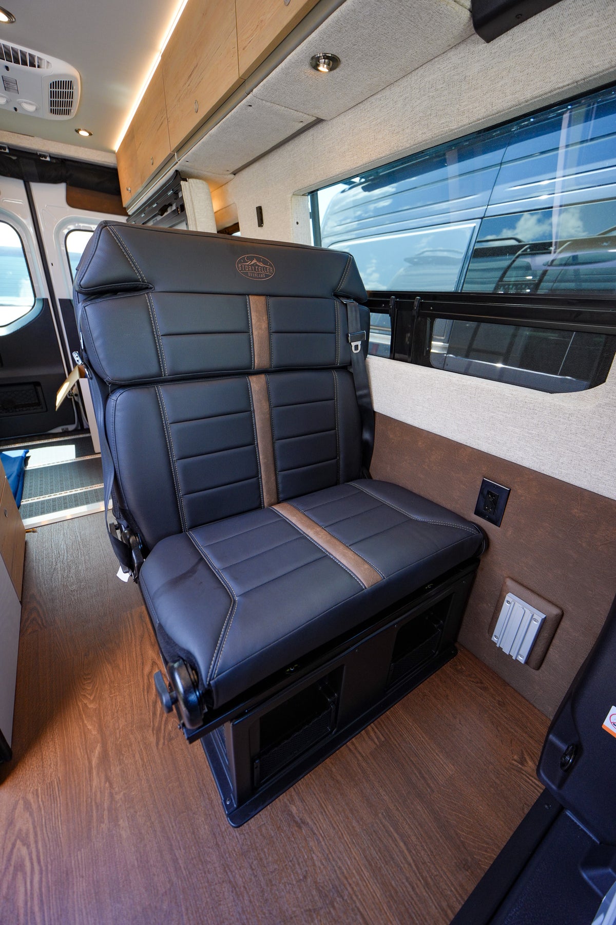 NEW! 2026 Storyteller Overland Classic Mode