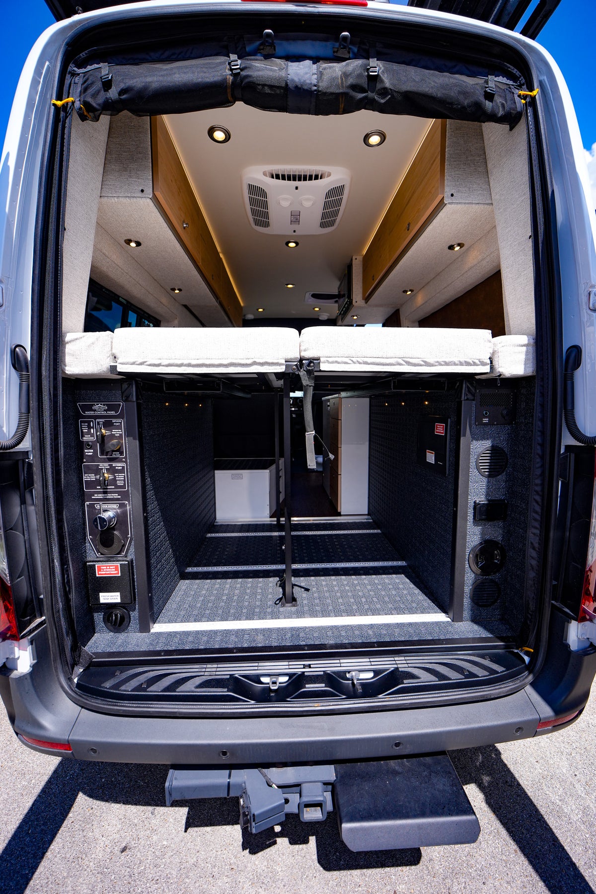NEW! 2026 Storyteller Overland Classic Mode