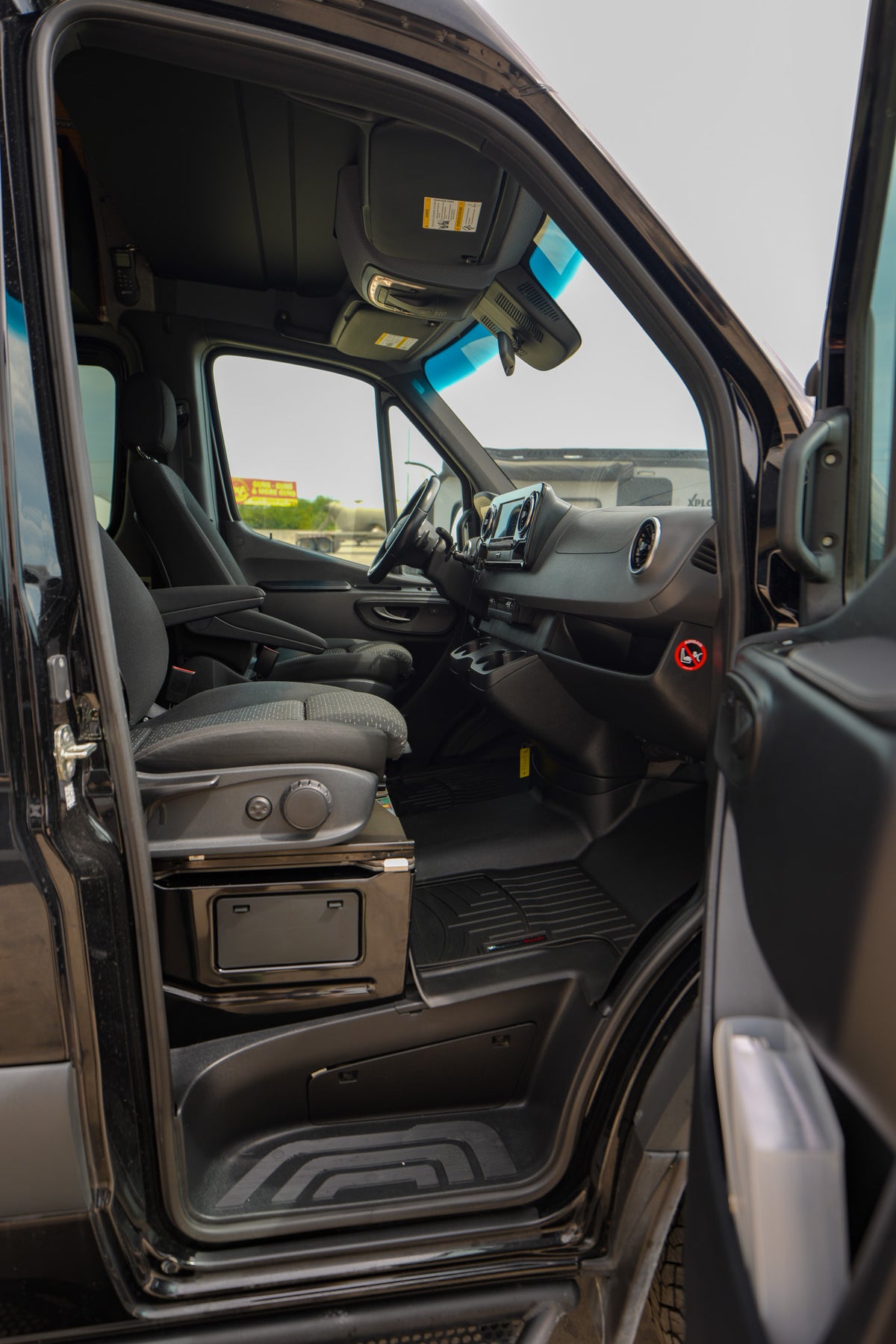 2021 Mercedes Sprinter 2500 - Preowned