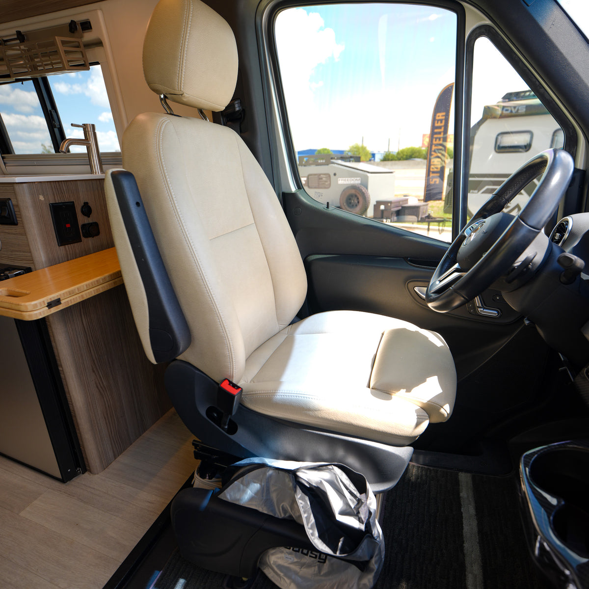 2020 Winnebago Boldt 4x4 - Preowned