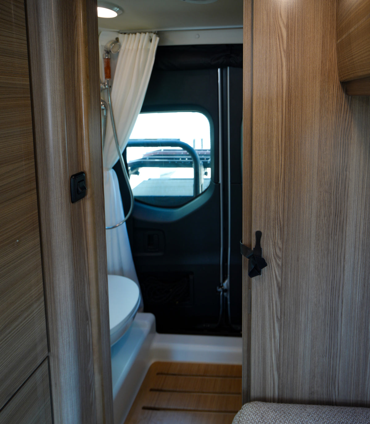 2020 Winnebago Boldt 4x4 - Preowned