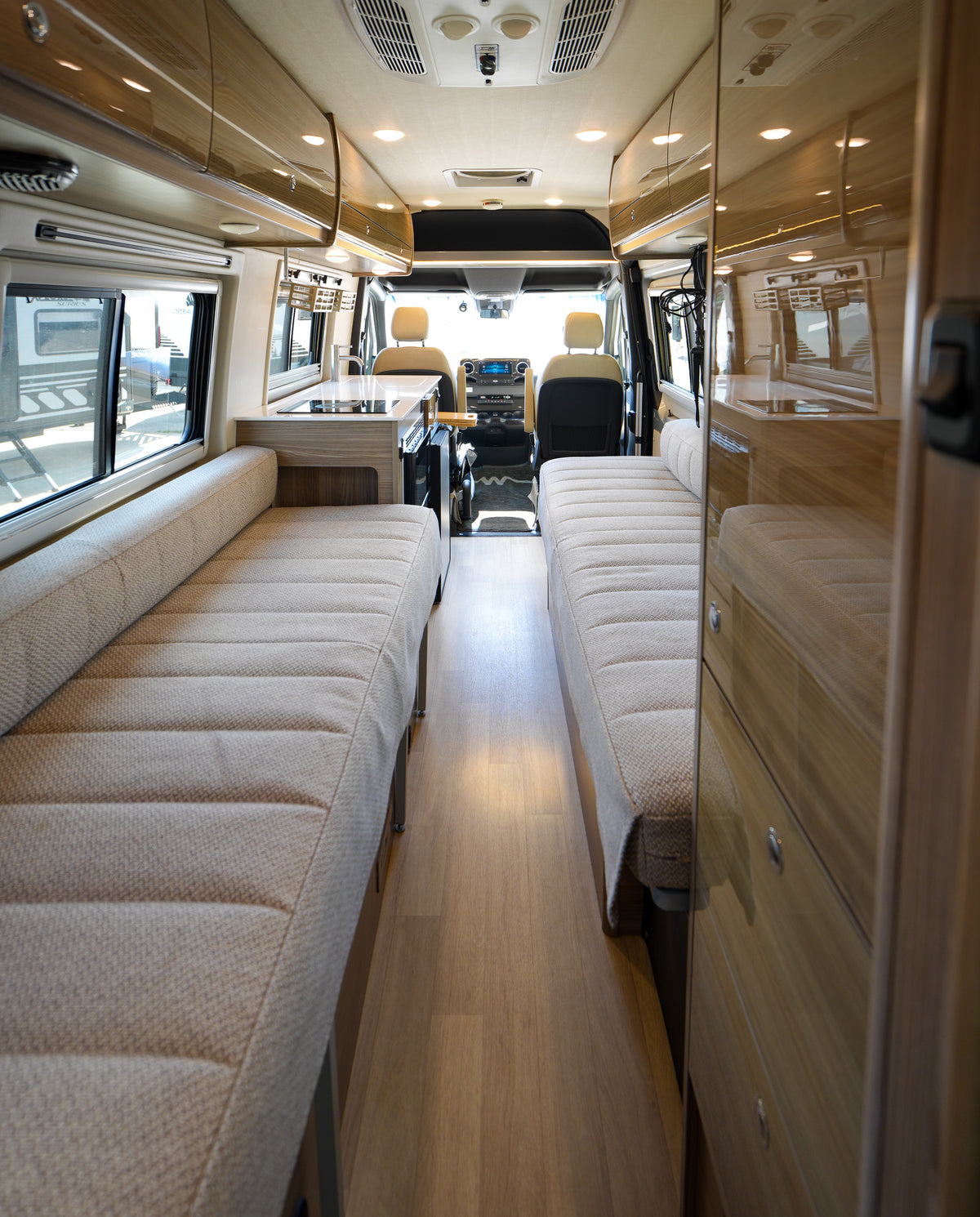 2020 Winnebago Boldt 4x4 - Preowned