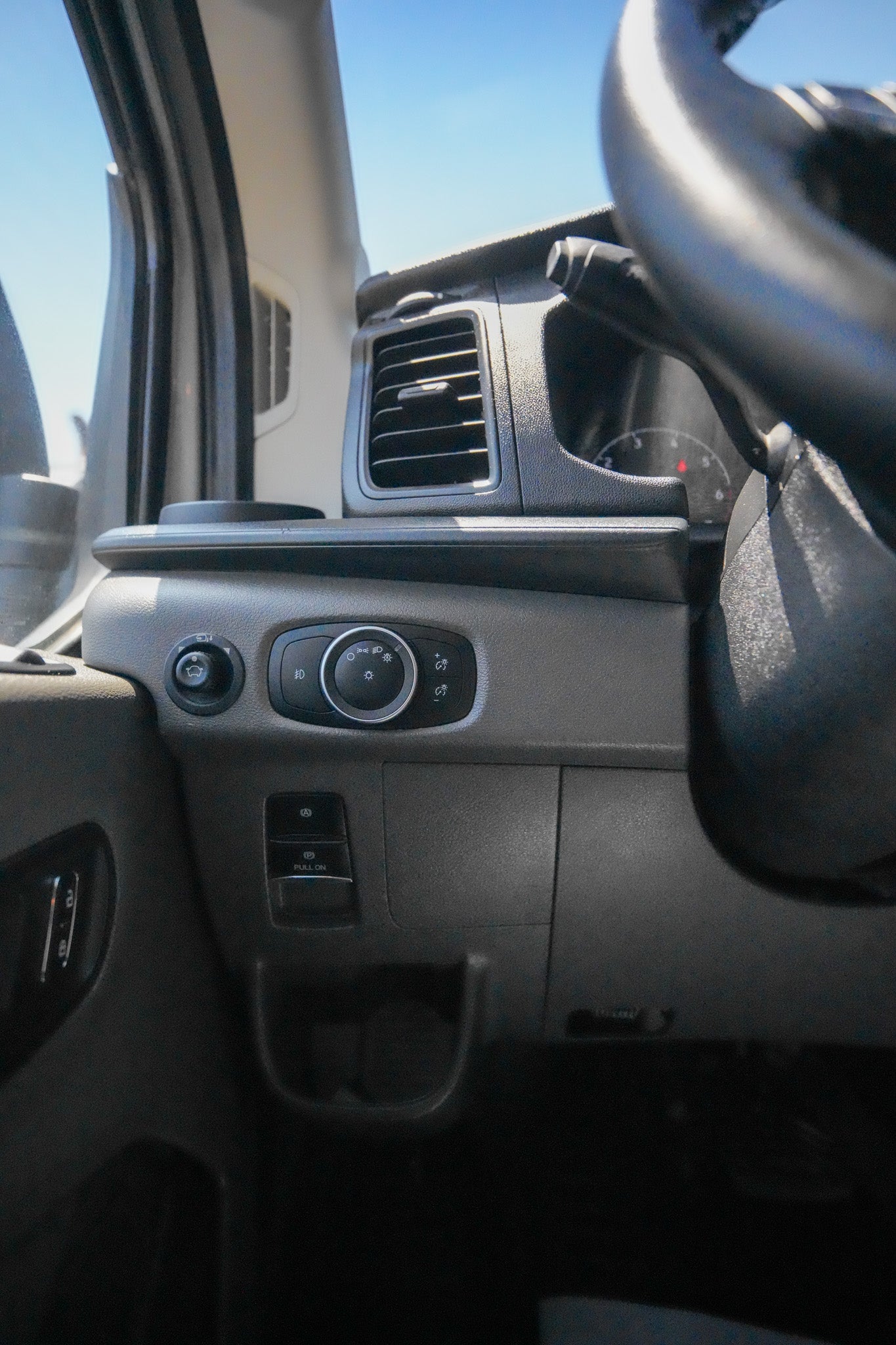 2024 Ford Transit T-350 HR - Preowned