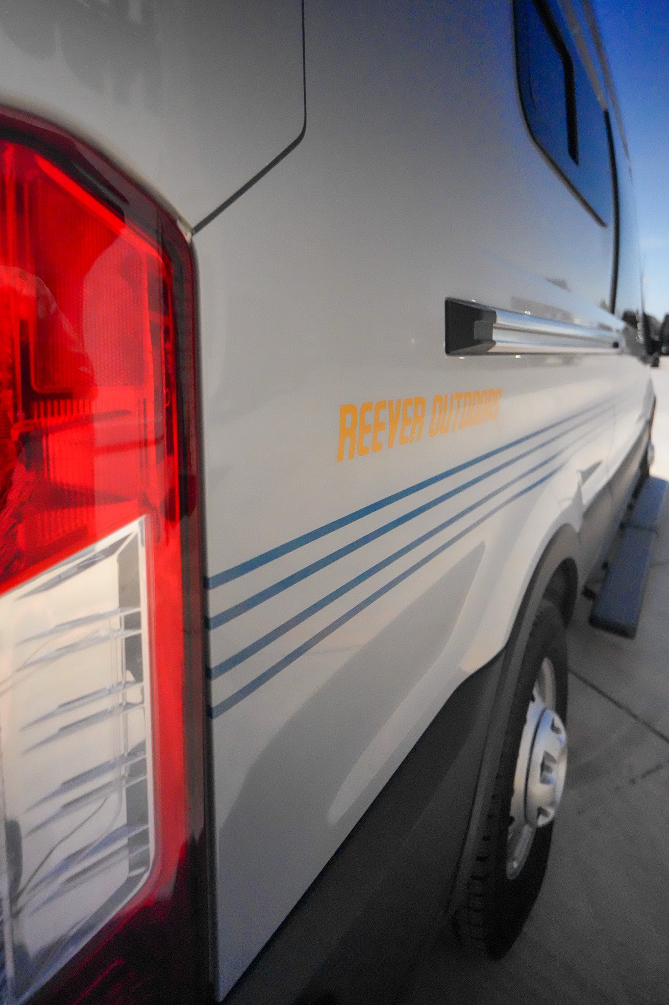 2024 Ford Transit T-350 HR - Preowned