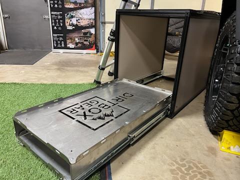 SCRATCH & DENT SALE!! Dirtbox Gear Fridge Slide