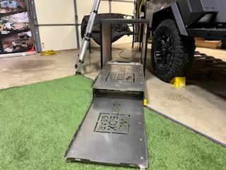 SCRATCH & DENT SALE!! Dirtbox Gear Fridge Slide