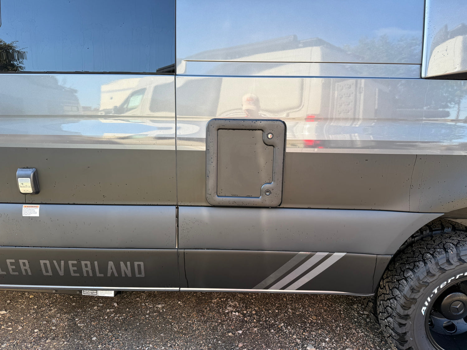 2025 Storyteller Overland Crew Mode 170