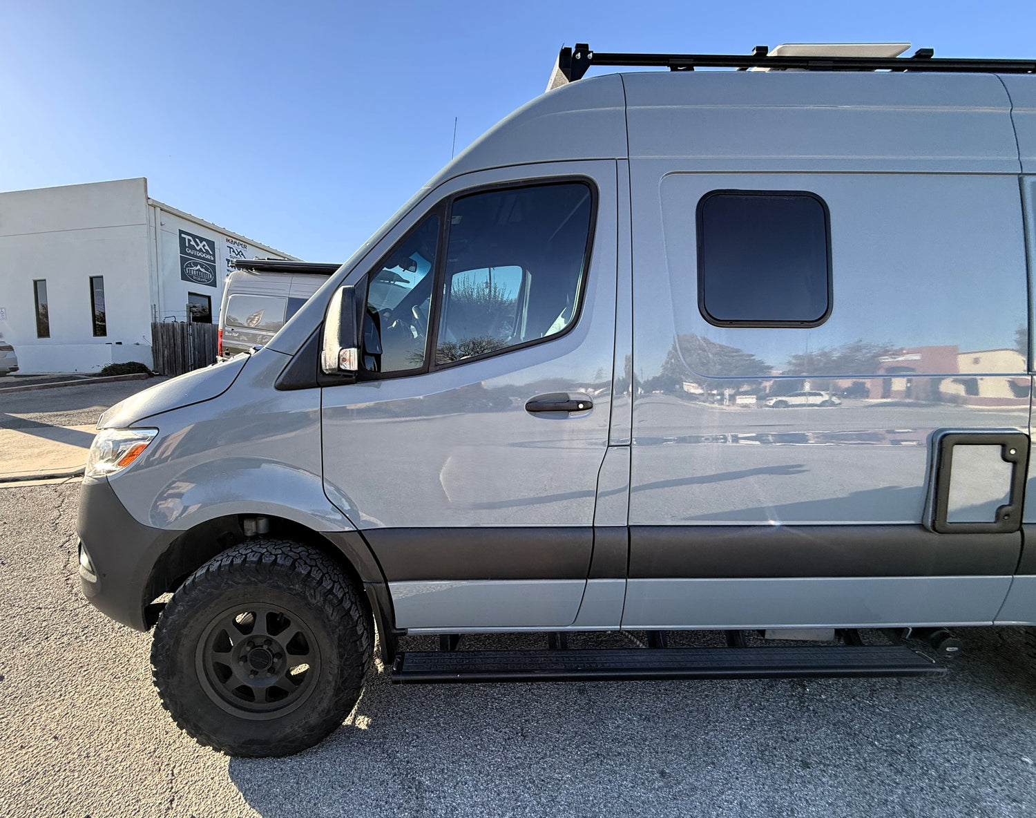 2022 Winnebago Revel 44E - Preowned