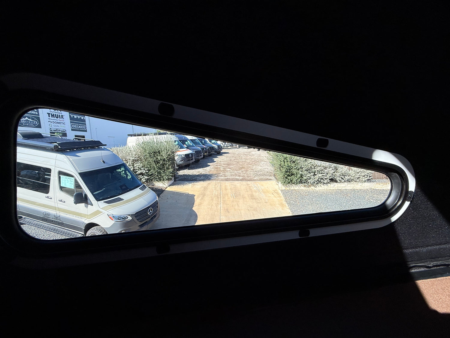 2025 Storyteller Overland Crew Mode 170