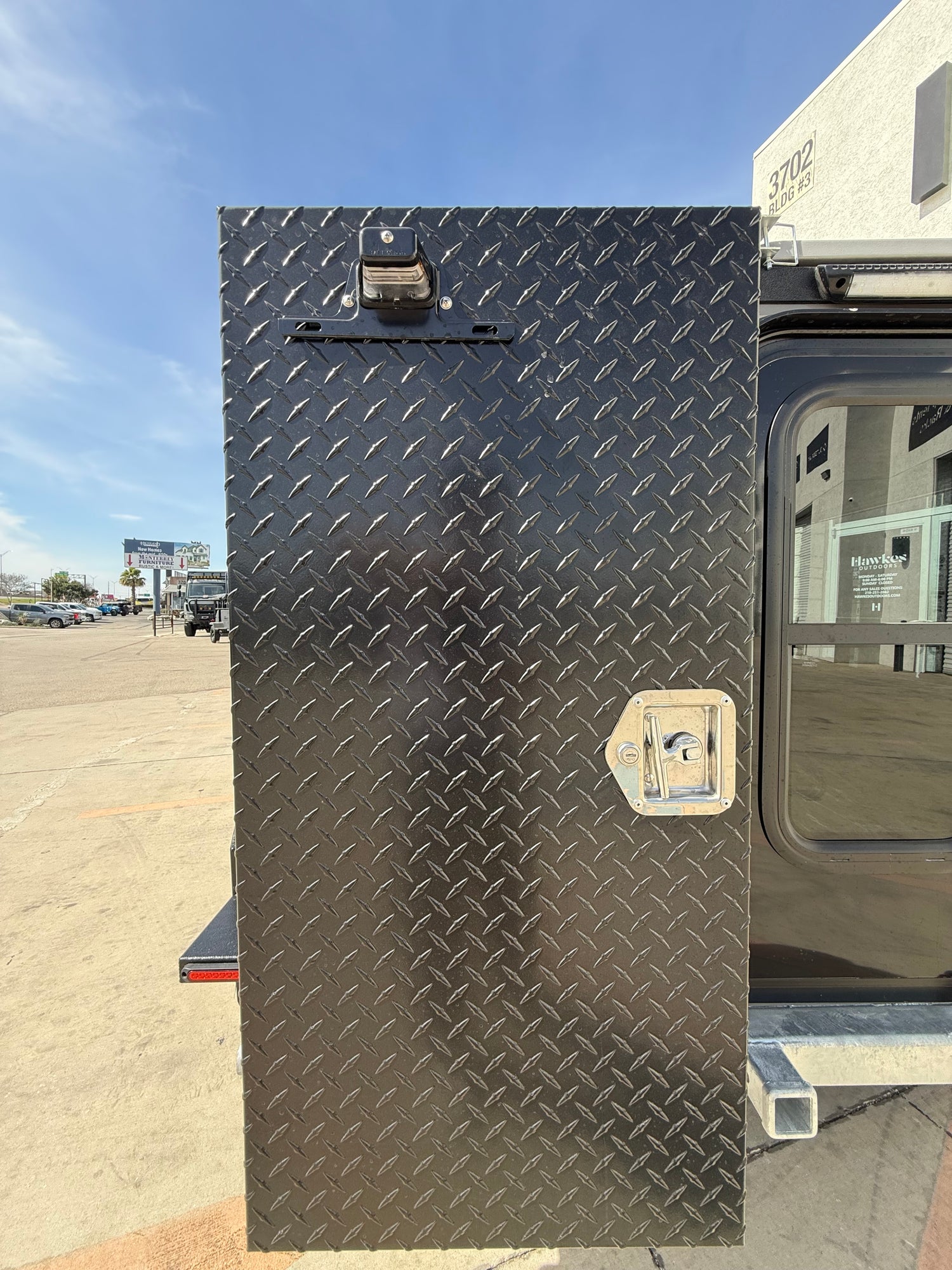 SALE PENDING! 2026 Pike 1902