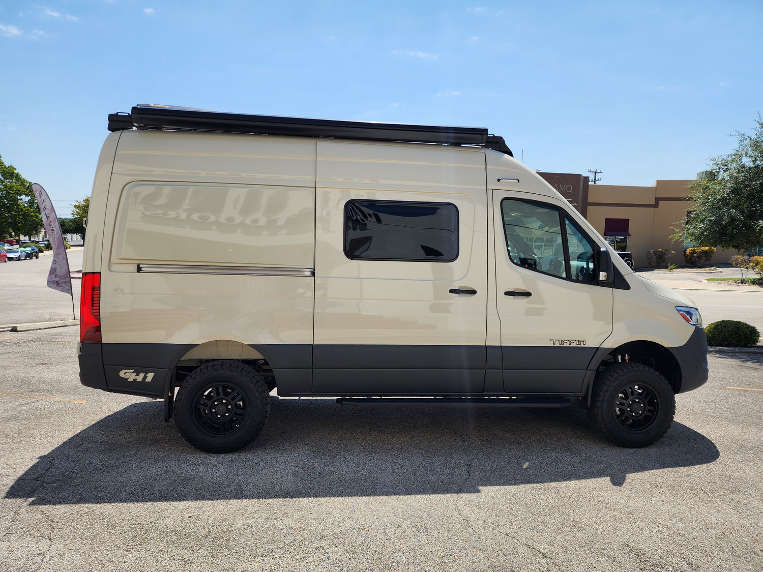 SOLD! 2025 Tiffin GH1