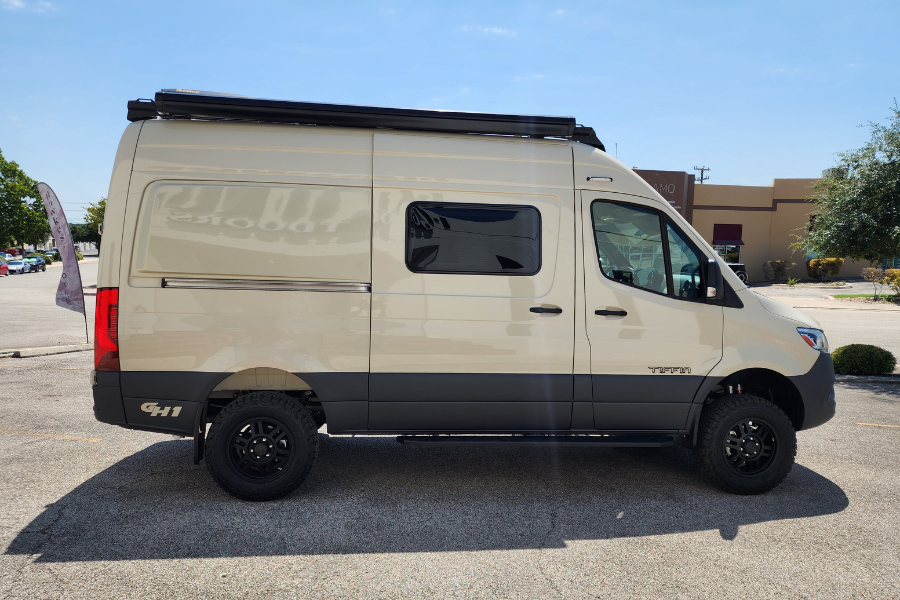 SOLD! 2025 Tiffin GH1