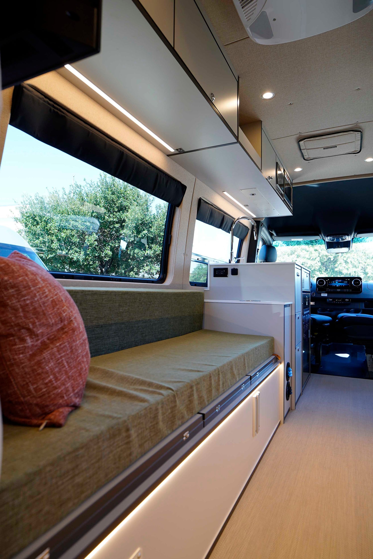 2025 Outside Van Parks Ranger