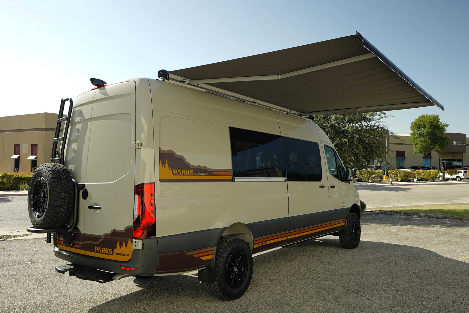 2025 Outside Van Parks Ranger