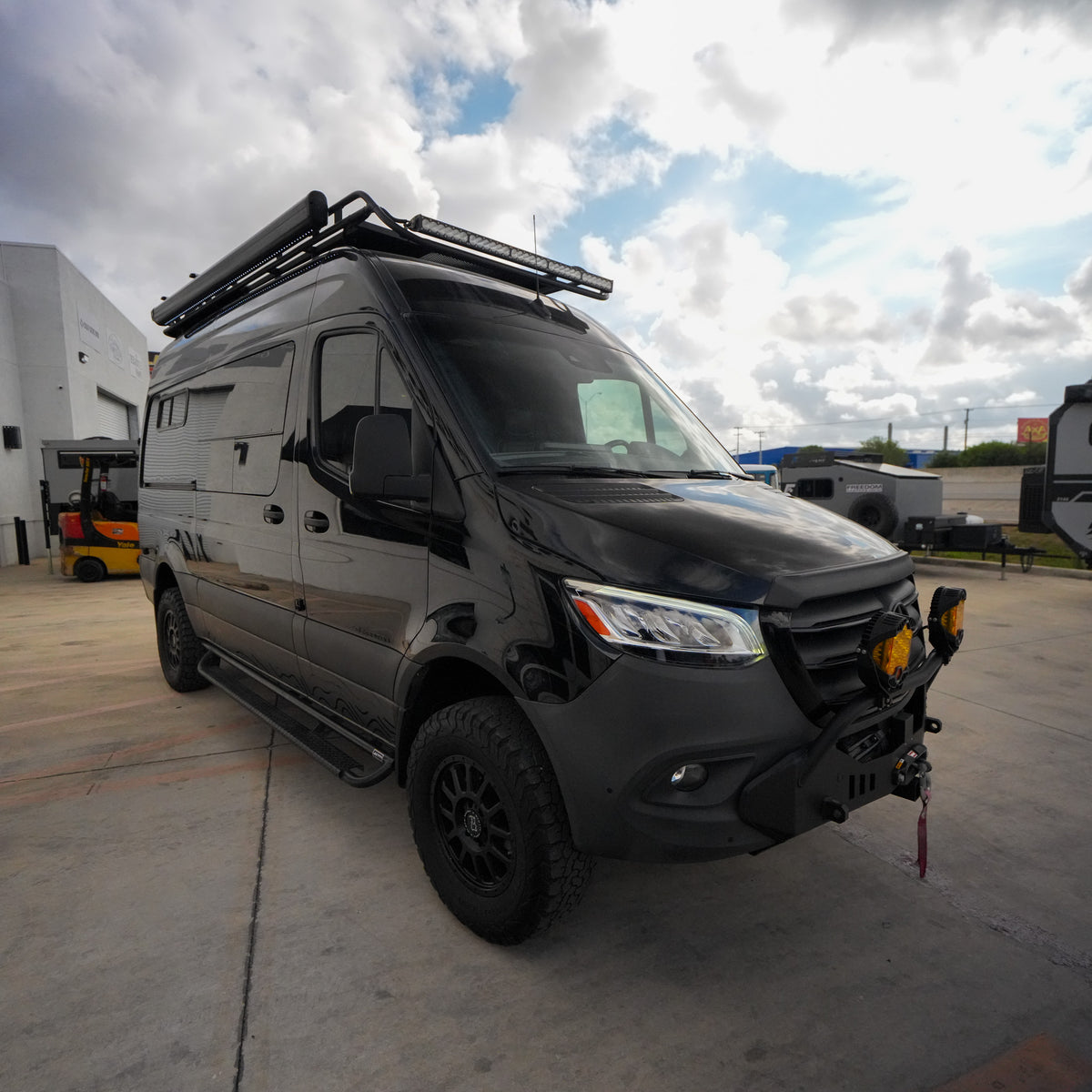 2020 El Kapitan Storymaker - Preowned