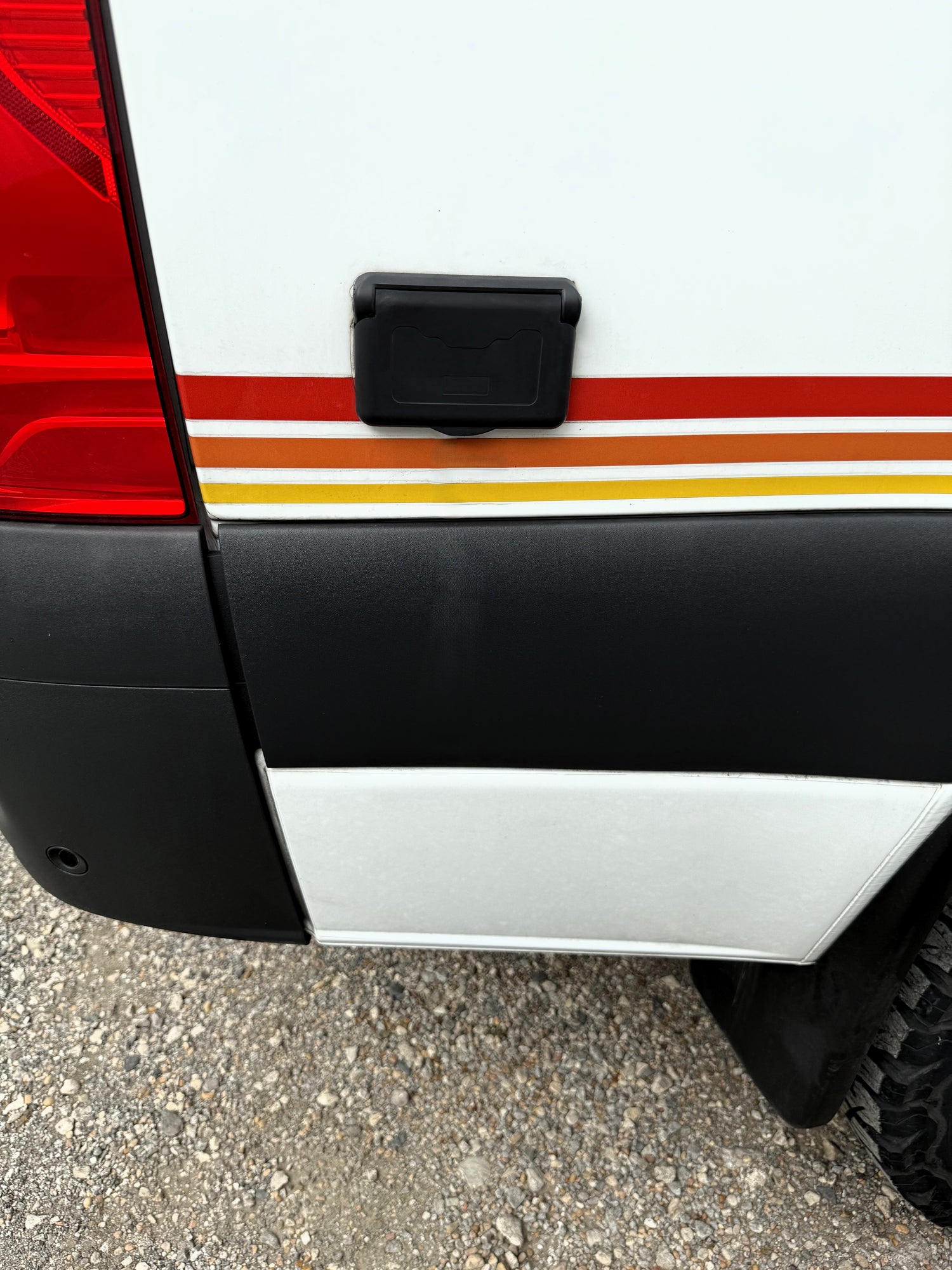 2021 Storyteller Overland Mode 4x4 - Preowned