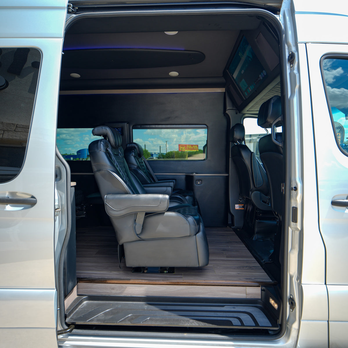 2023 Mercedes Sprinter 2500 - Preowned