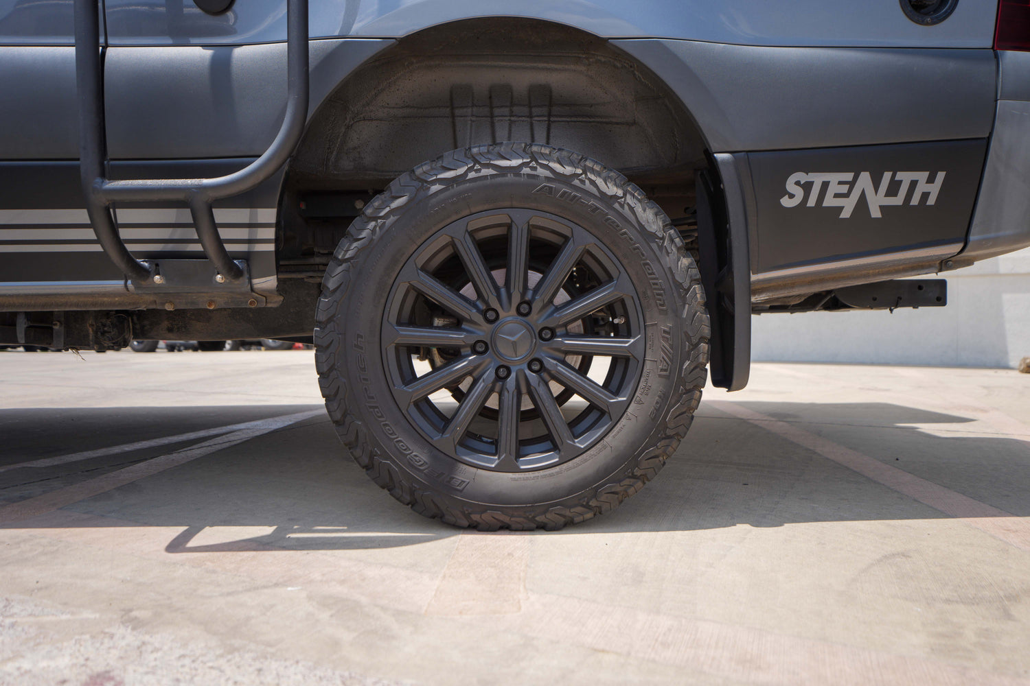 2023 Storyteller Overland Stealth Mode 4x4 - Preowned