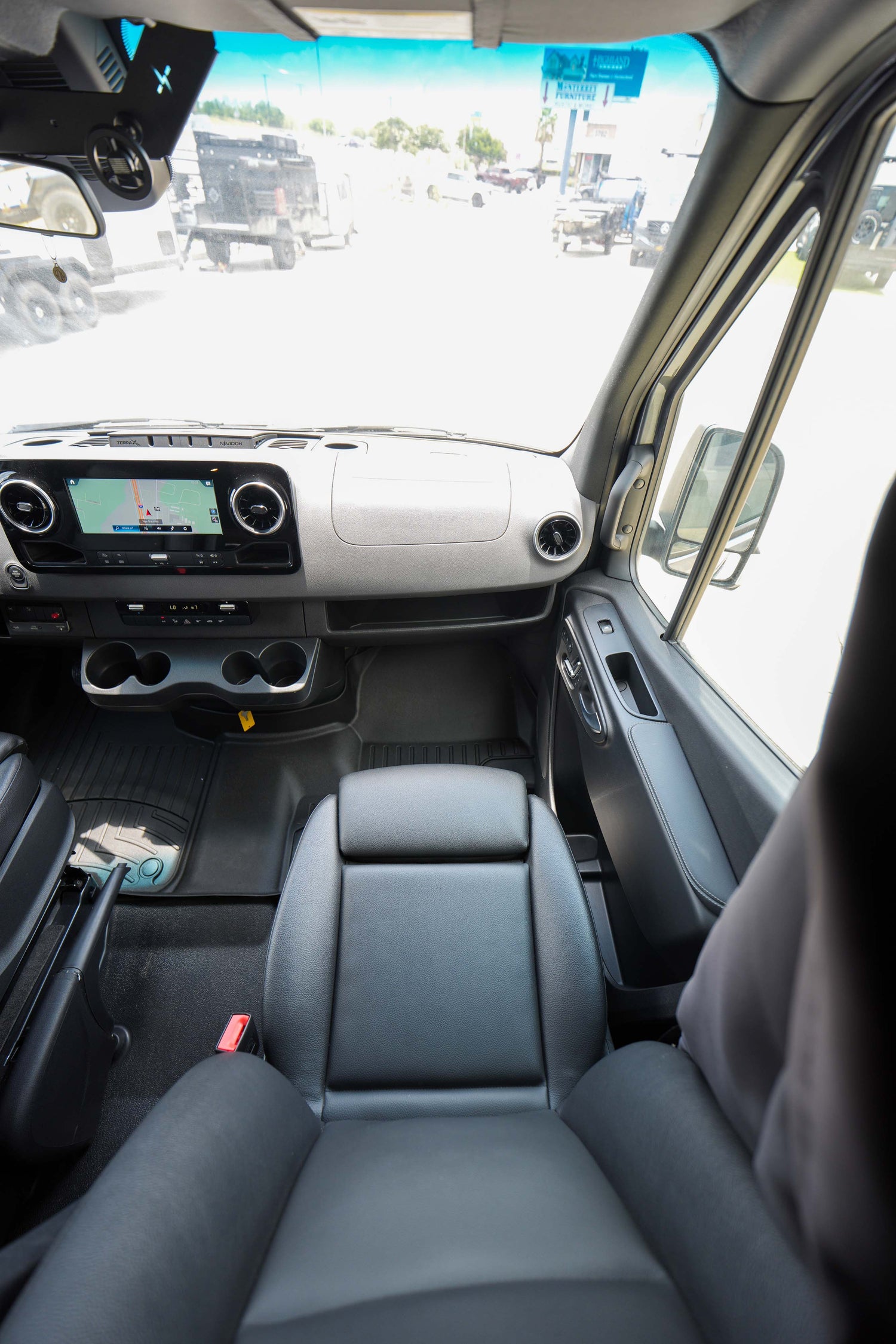 2023 Storyteller Overland Stealth Mode 4x4 - Preowned