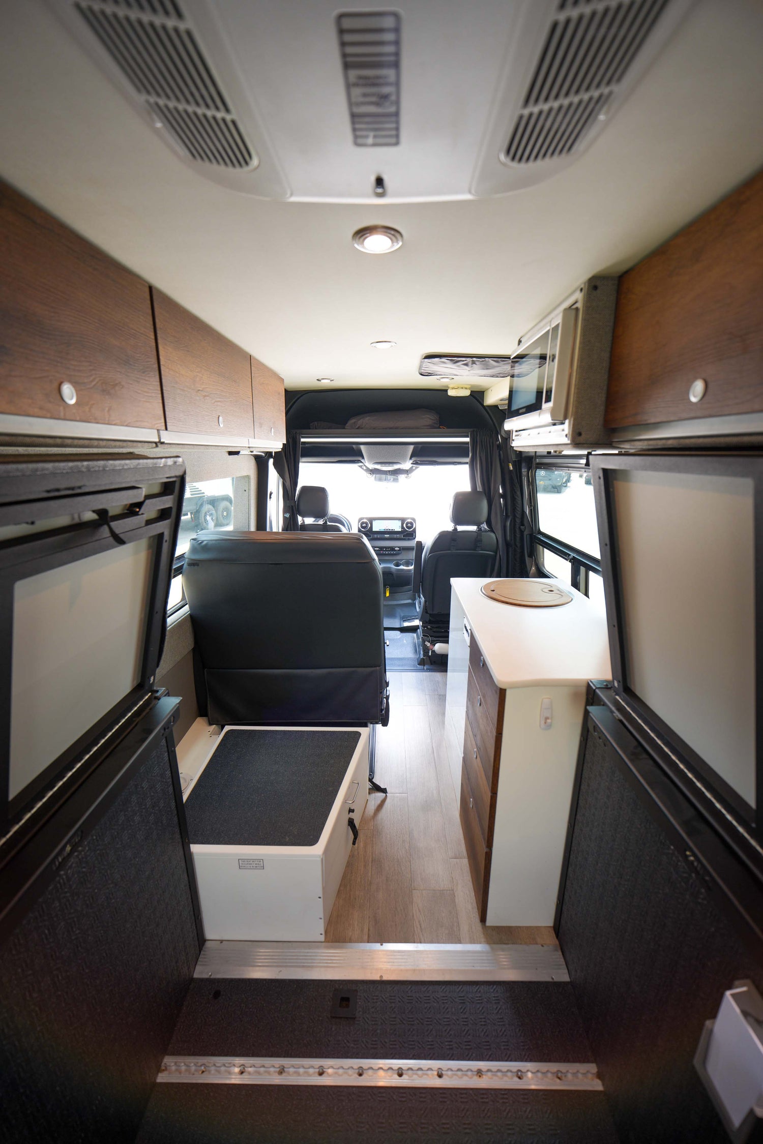 2023 Storyteller Overland Stealth Mode 4x4 - Preowned