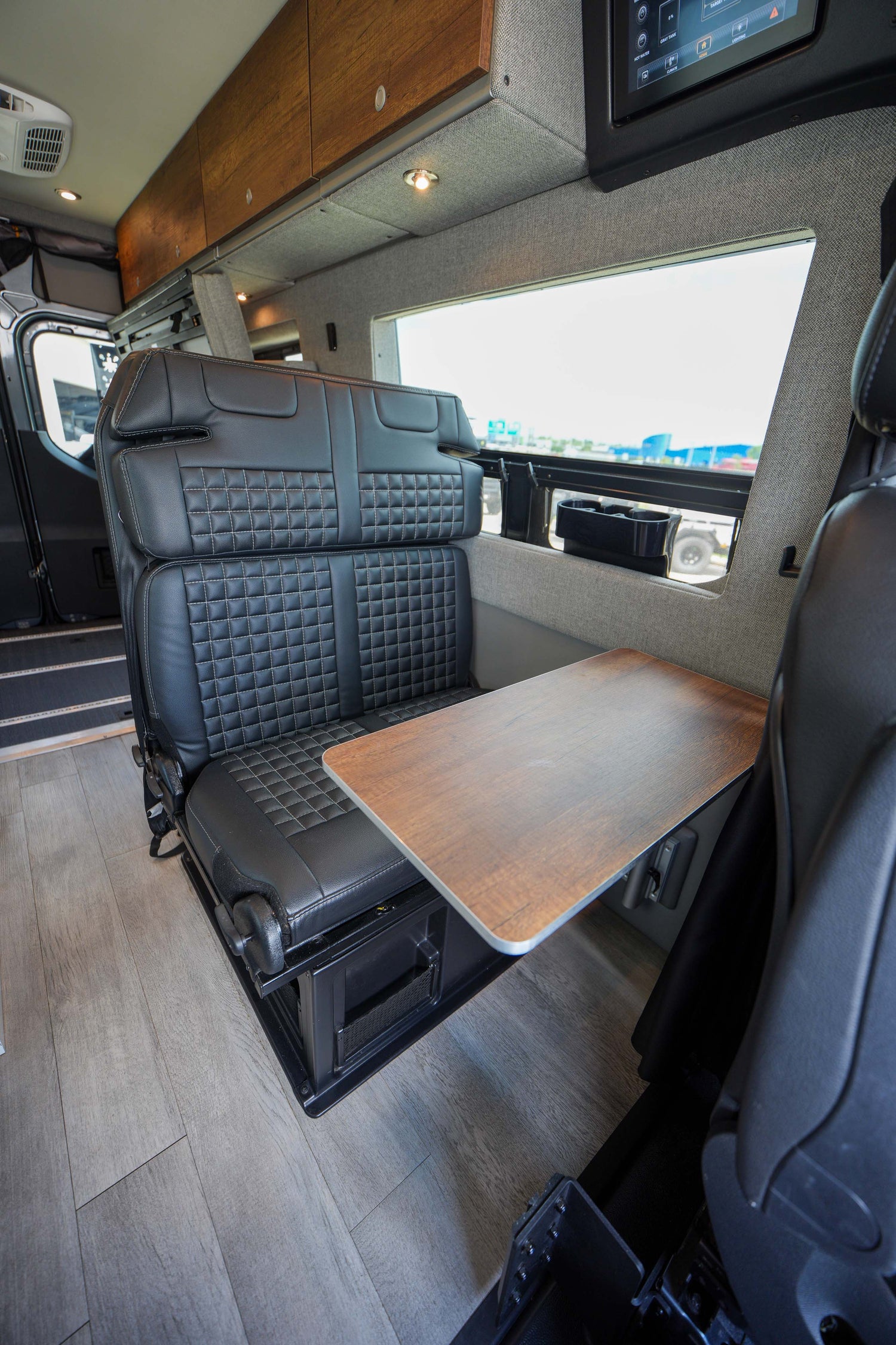 2023 Storyteller Overland Stealth Mode 4x4 - Preowned