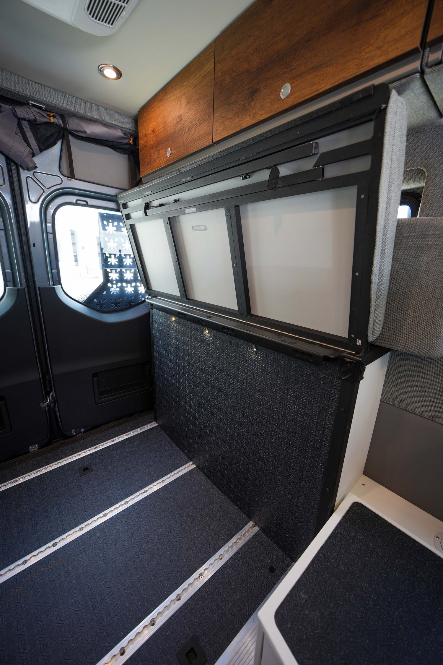 2023 Storyteller Overland Stealth Mode 4x4 - Preowned