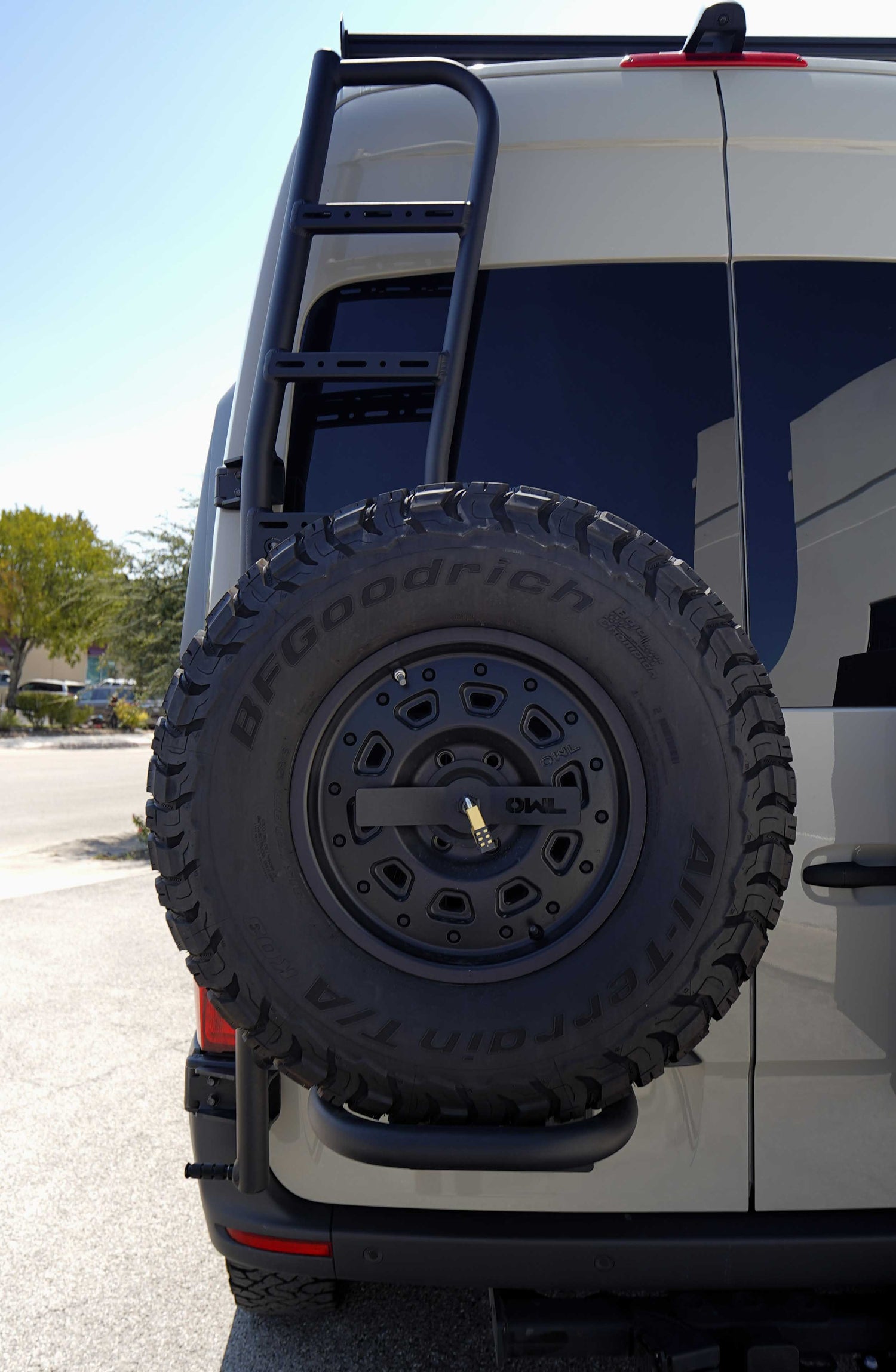 NEW ARRIVAL!! 2024 GeoTrek AWD Adventure Van - Preowned