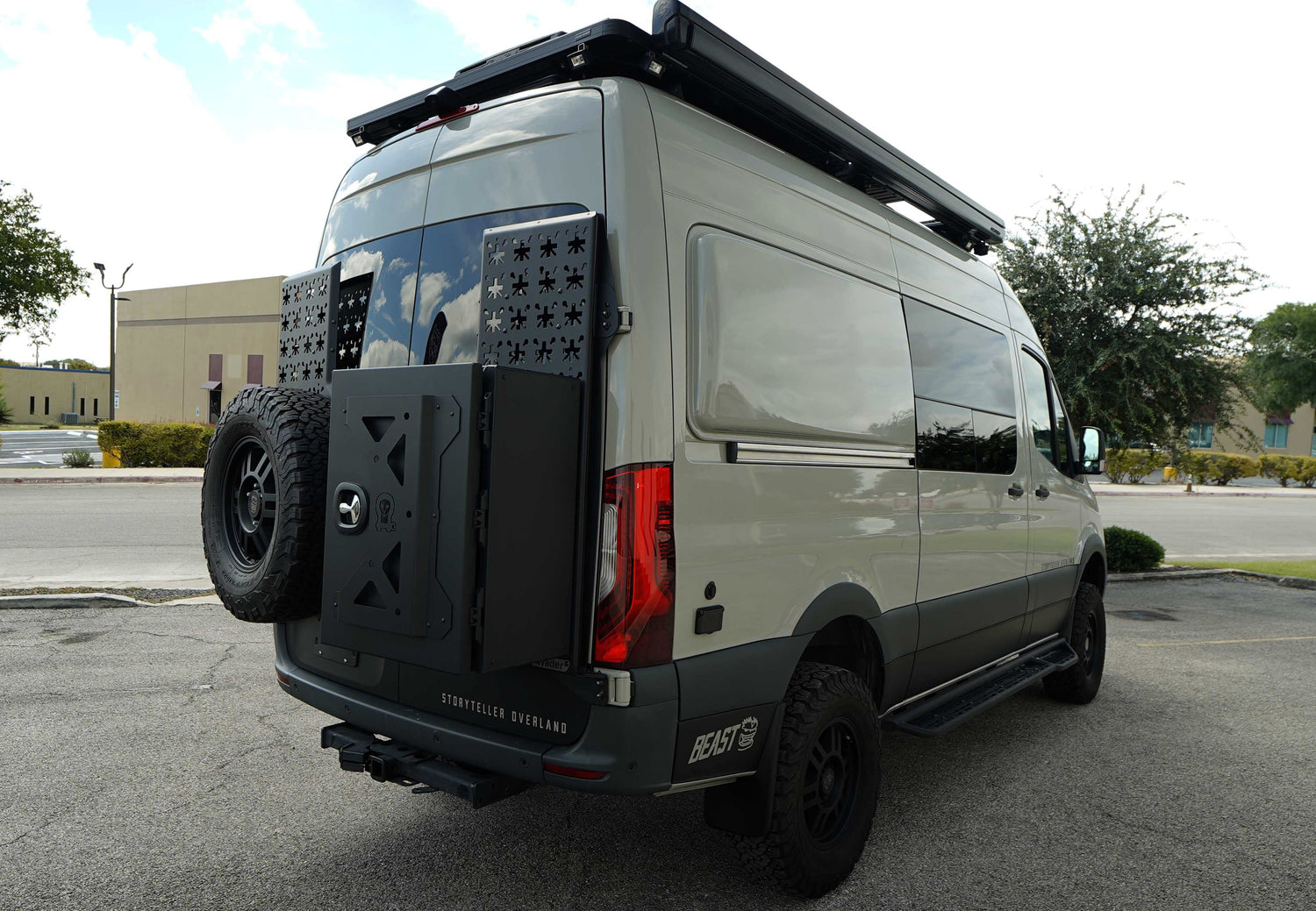 NEW ARRIVAL! 2024 Storyteller Overland BEAST Mode OG - Preowned