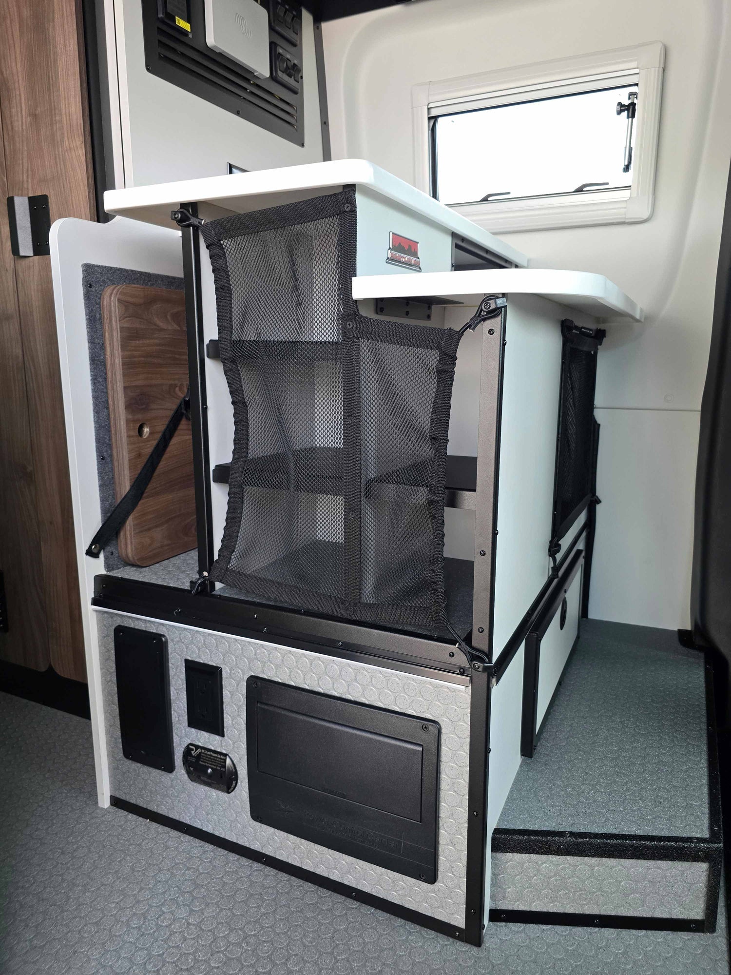 2026 Tiffin GH1 Adventure Bar Starlink Mini Pro