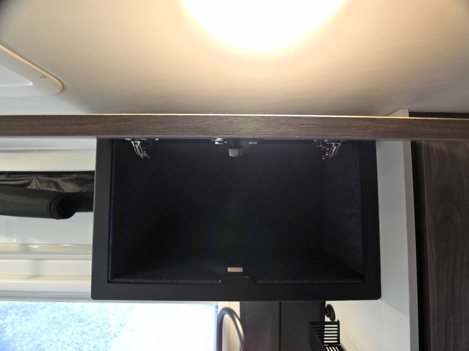 2026 Tiffin GH1 Adventure Bar Starlink Mini Pro
