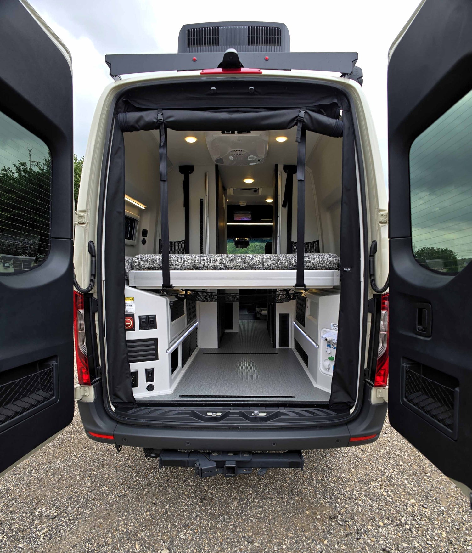 2026 Tiffin GH1 Adventure Bar Starlink Mini Pro