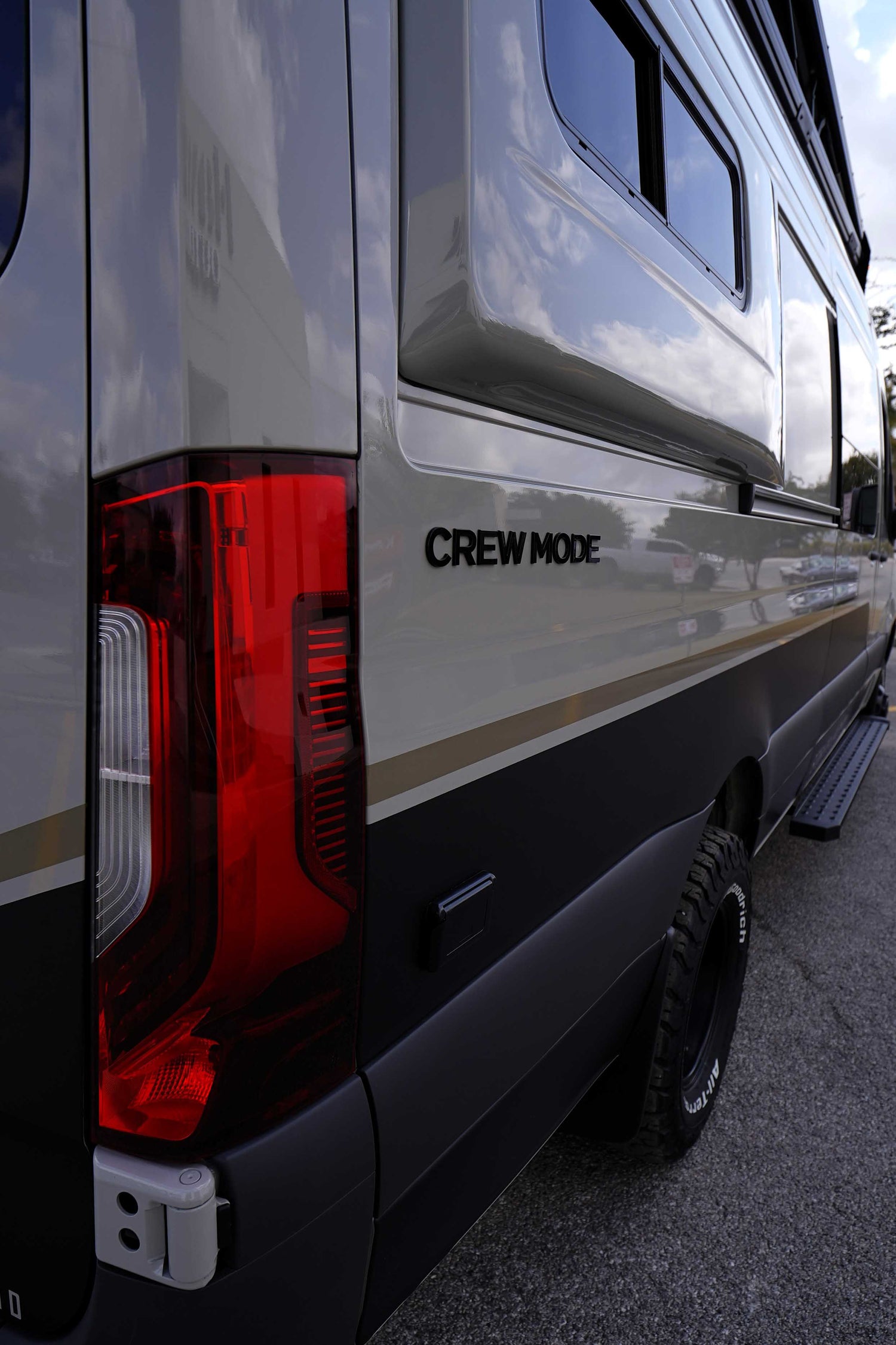 DEAL PENDING! 2025 Storyteller Overland Crew Mode 170