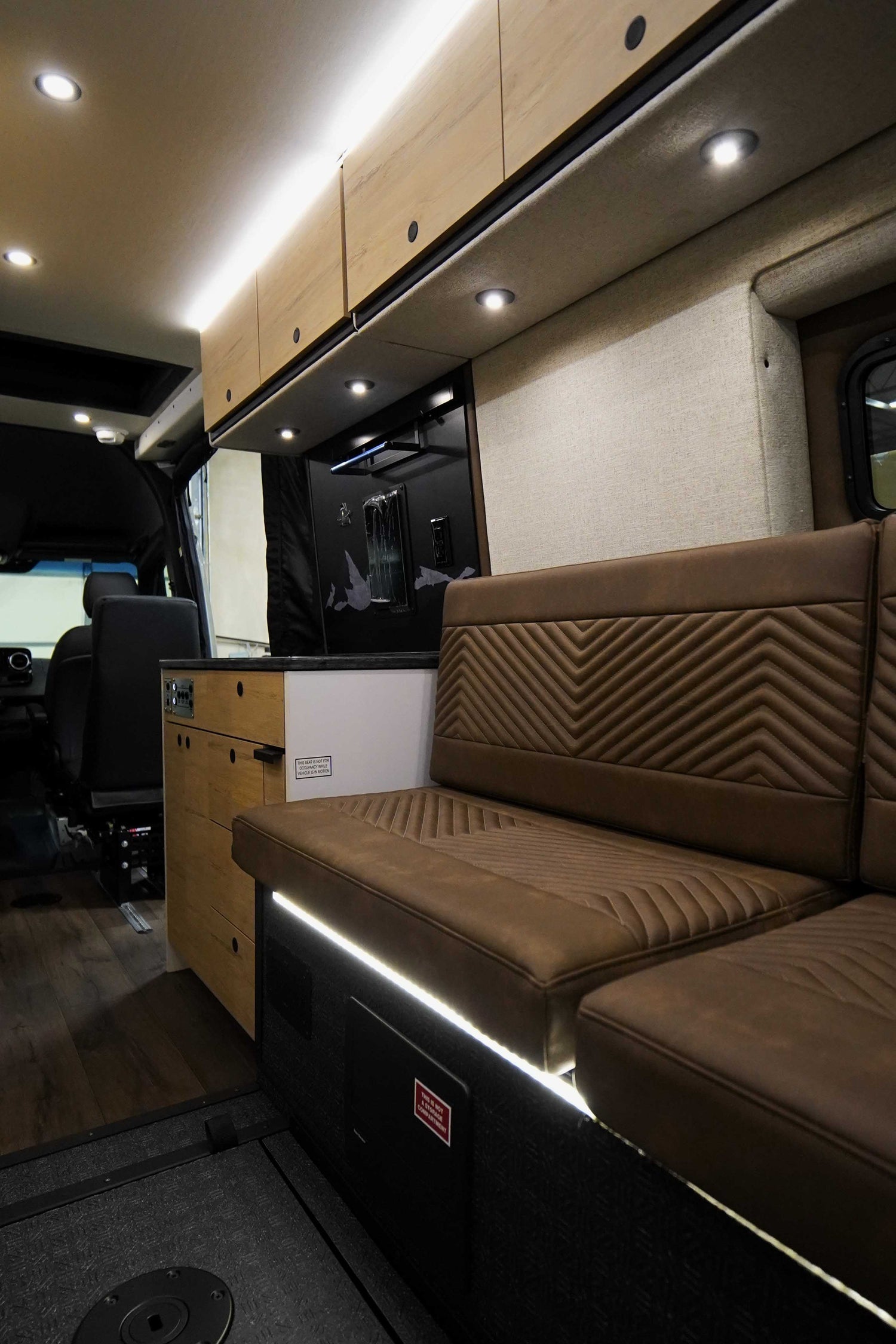 DEAL PENDING! 2025 Storyteller Overland Crew Mode 170