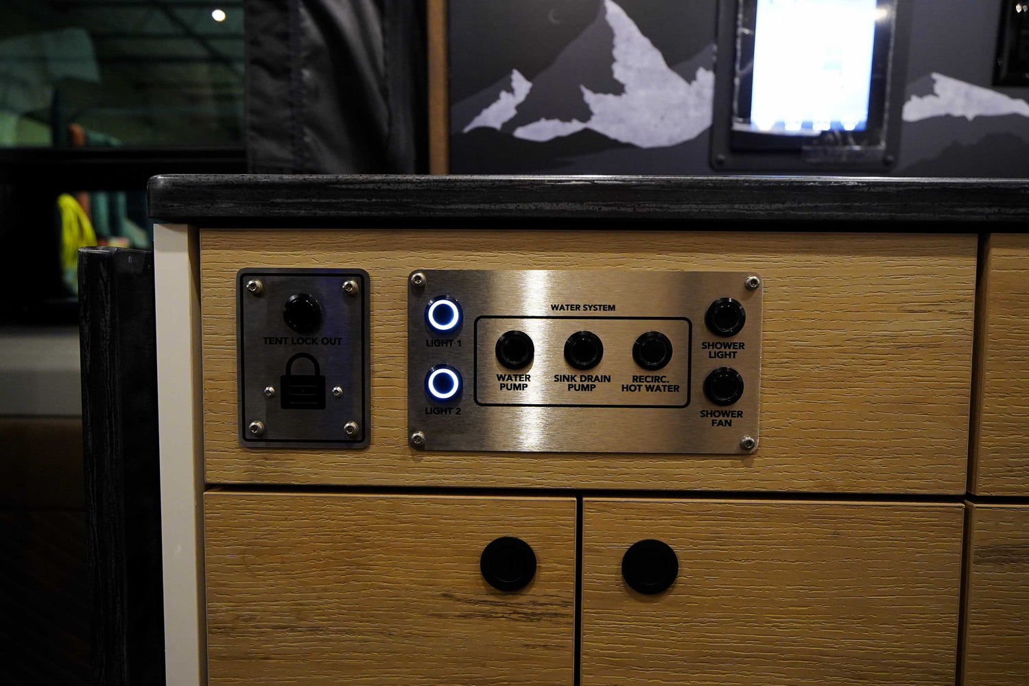 DEAL PENDING! 2025 Storyteller Overland Crew Mode 170