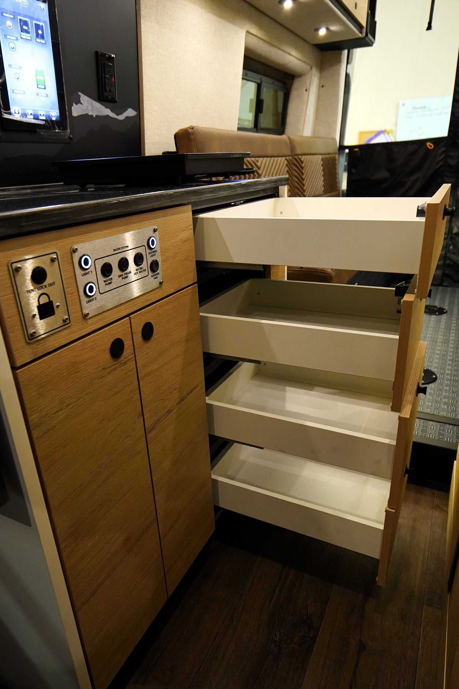 DEAL PENDING! 2025 Storyteller Overland Crew Mode 170