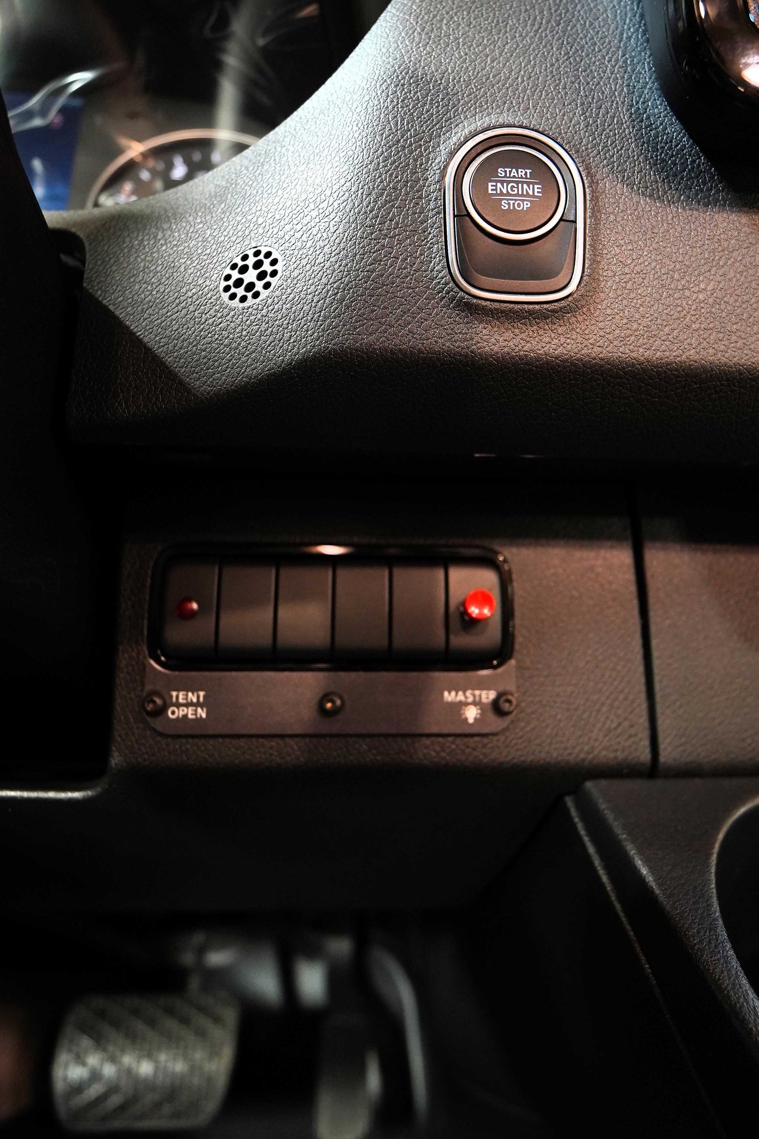 DEAL PENDING! 2025 Storyteller Overland Crew Mode 170