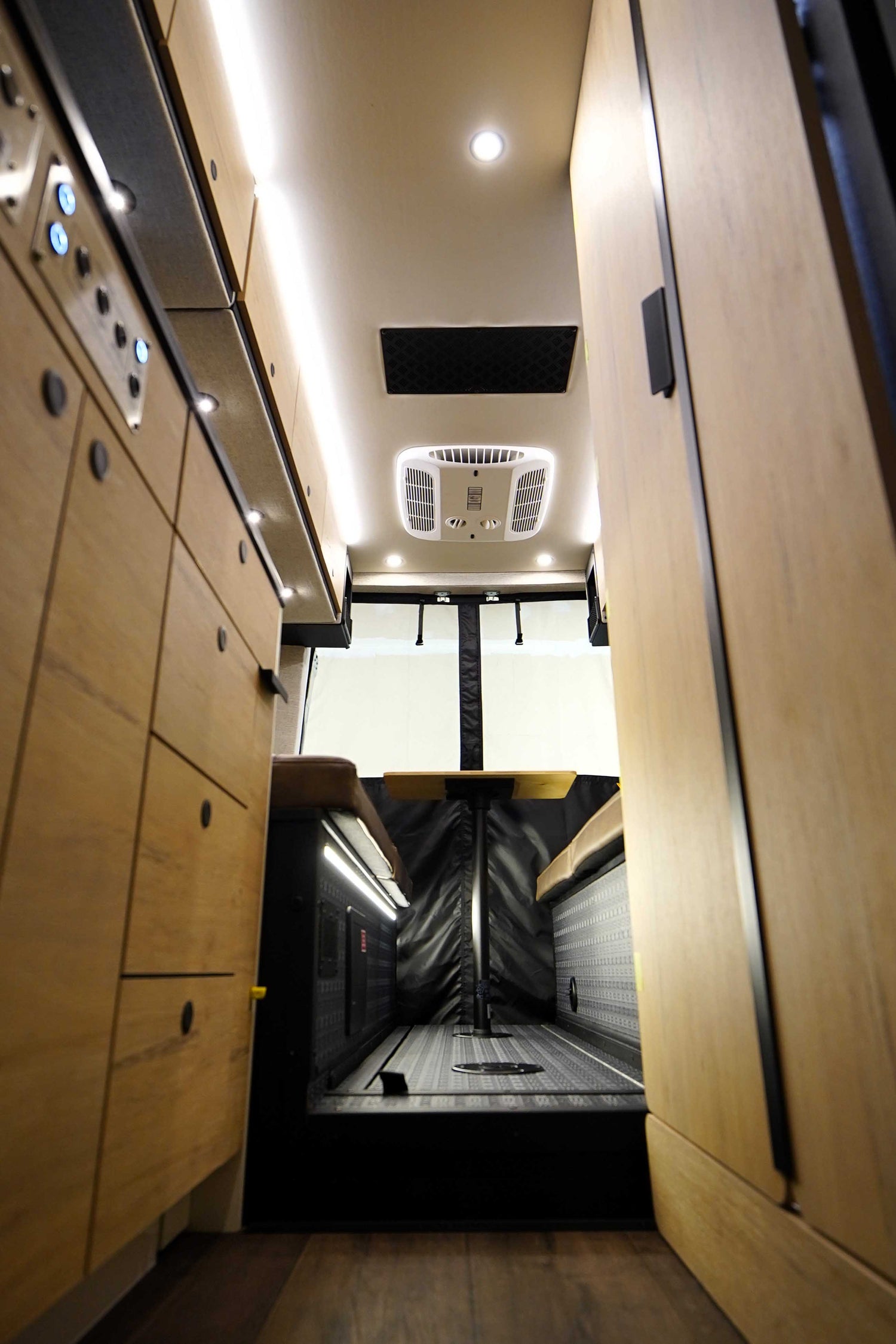 DEAL PENDING! 2025 Storyteller Overland Crew Mode 170