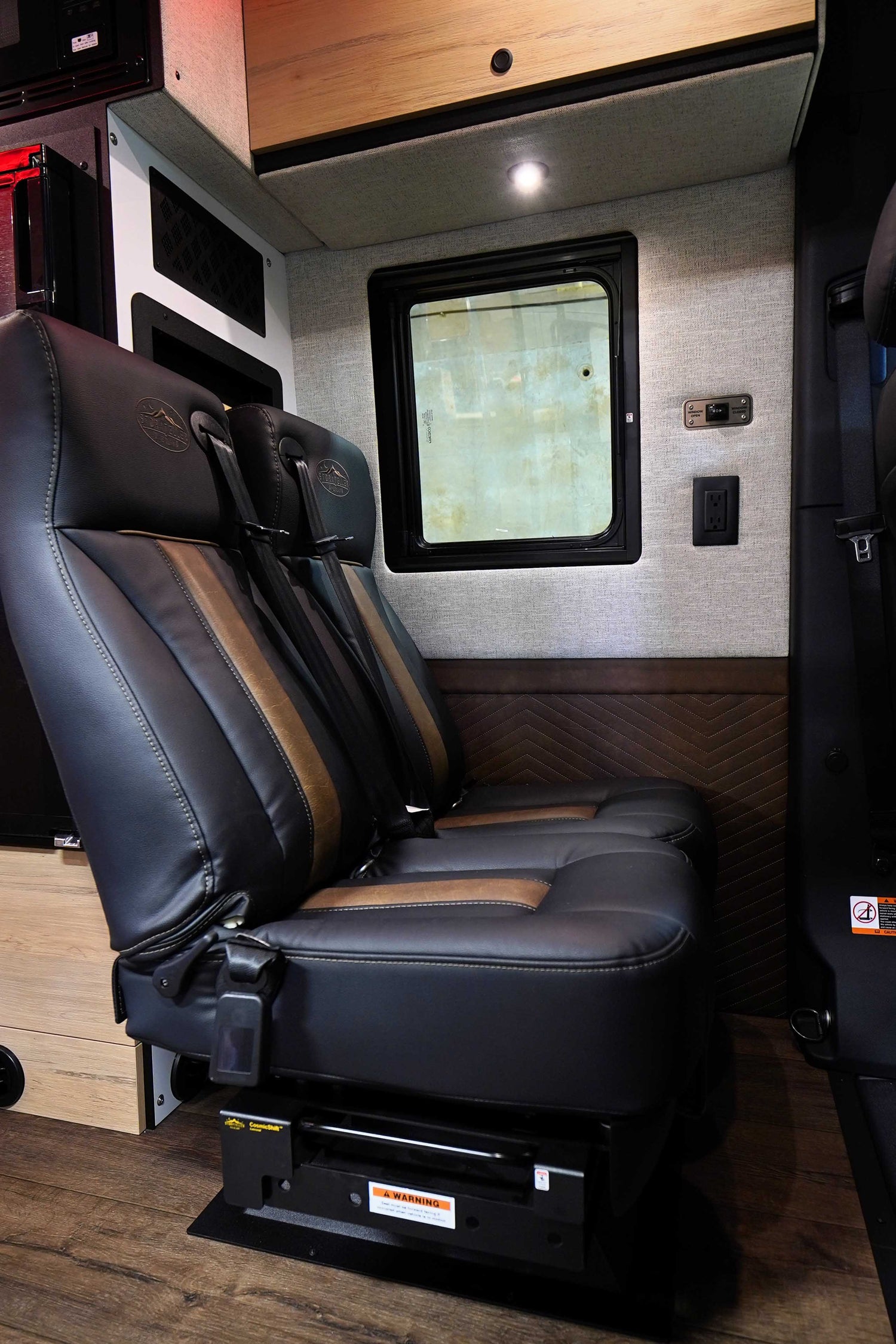 DEAL PENDING! 2025 Storyteller Overland Crew Mode 170