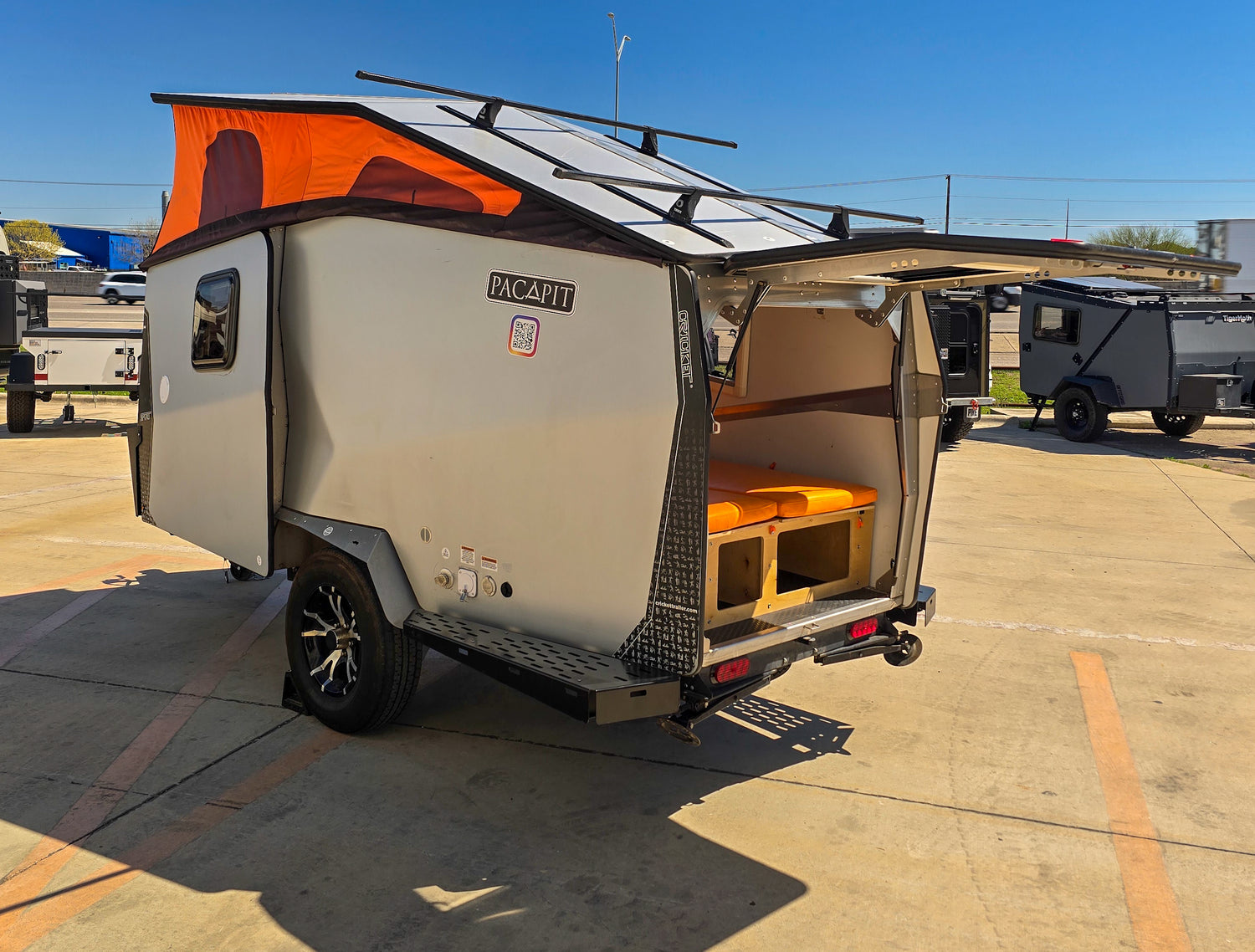 2015 TAXA CRICKET SPORT - Preowned