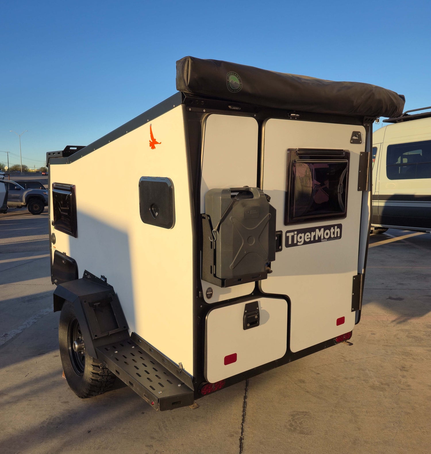 2021 TAXA TIGER MOTH - Preowned