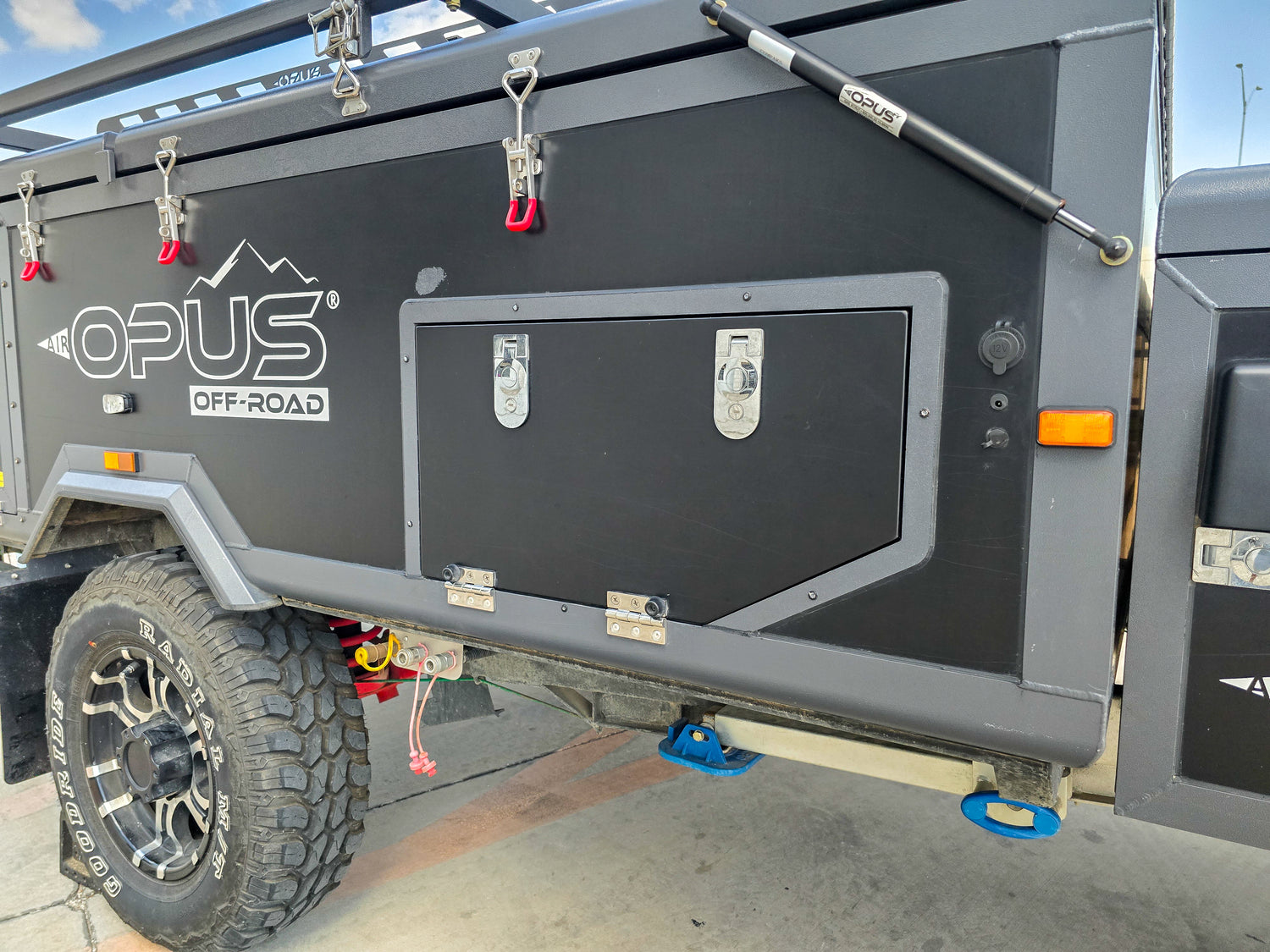2020 Opus OP4 Trailer - Preowned