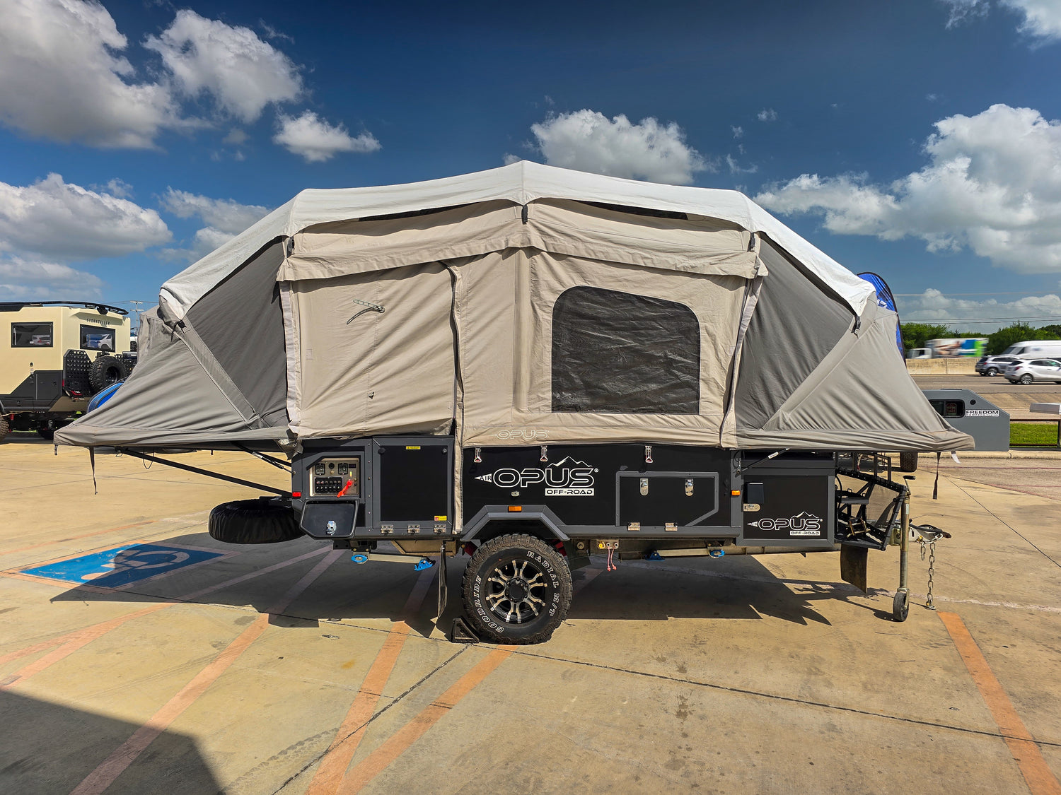 2020 Opus OP4 Trailer - Preowned