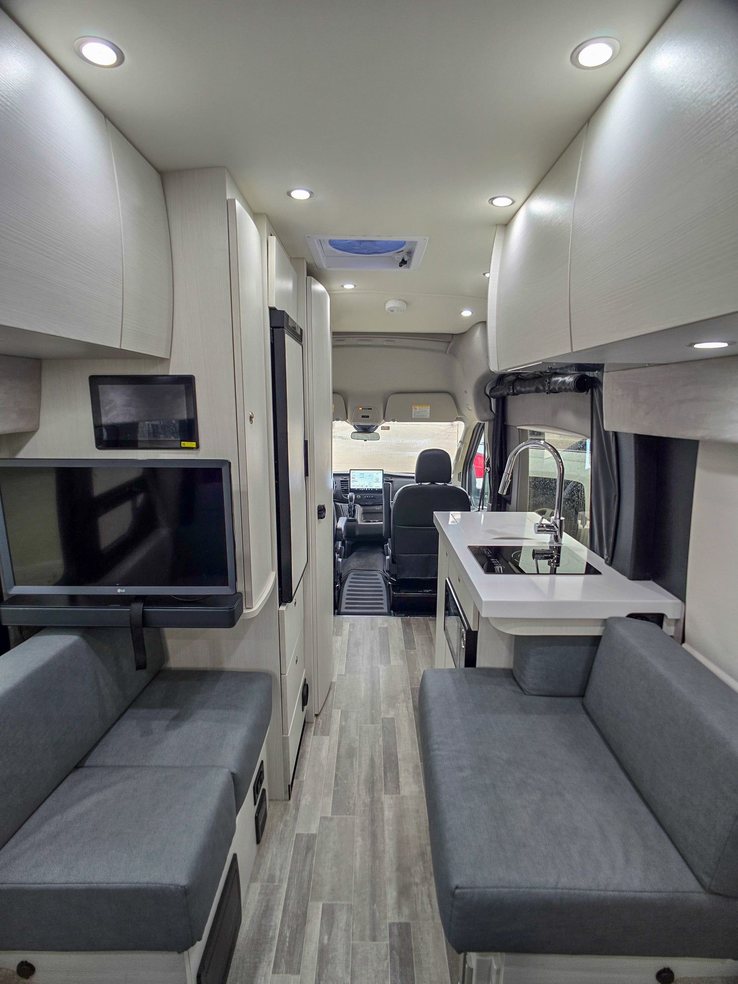 2024 Pleasureway Ontour 2.0 - Preowned
