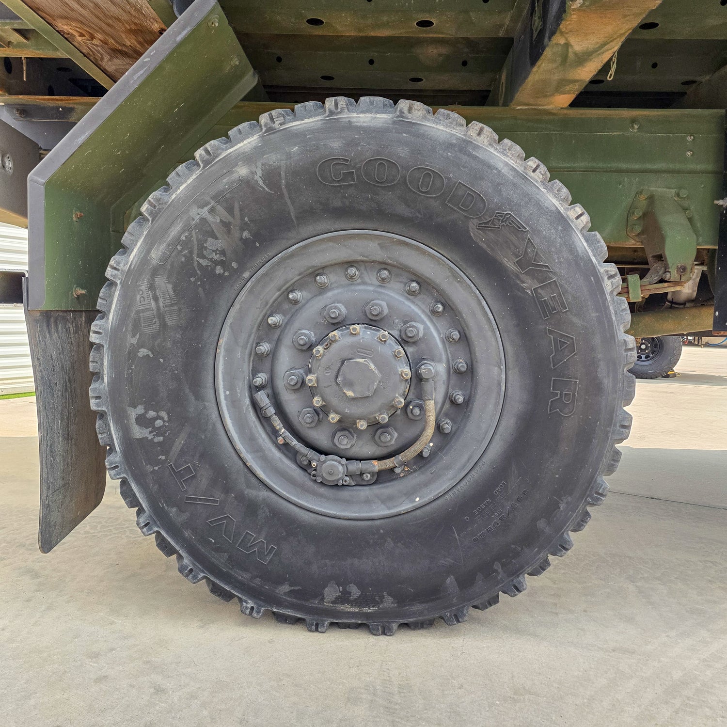 1994 STS M1078 LMTV - Preowned