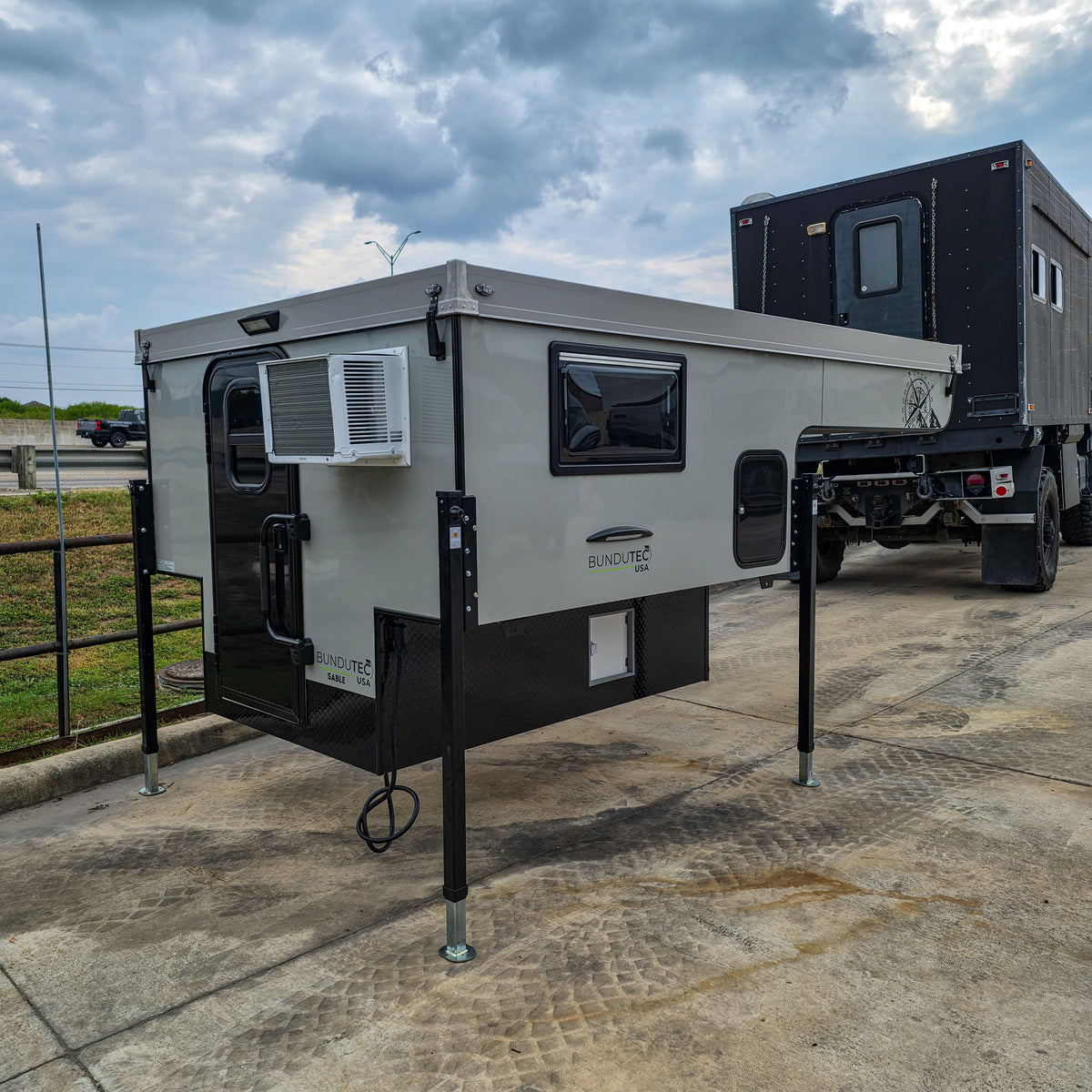 2026 BunduTec USA Sable - Truck Camper