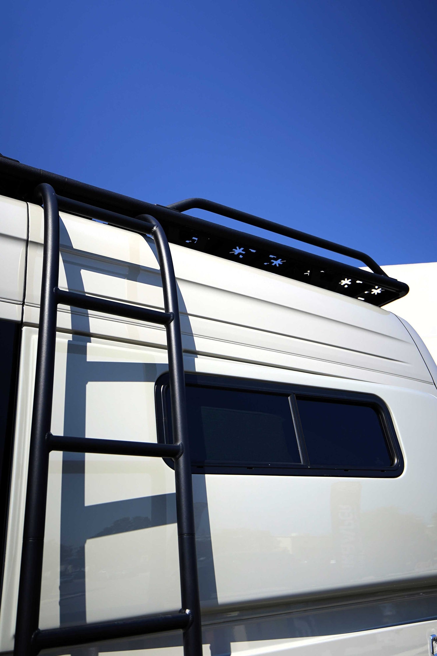 DEAL PENDING! 2026 Storyteller Overland Classic XO