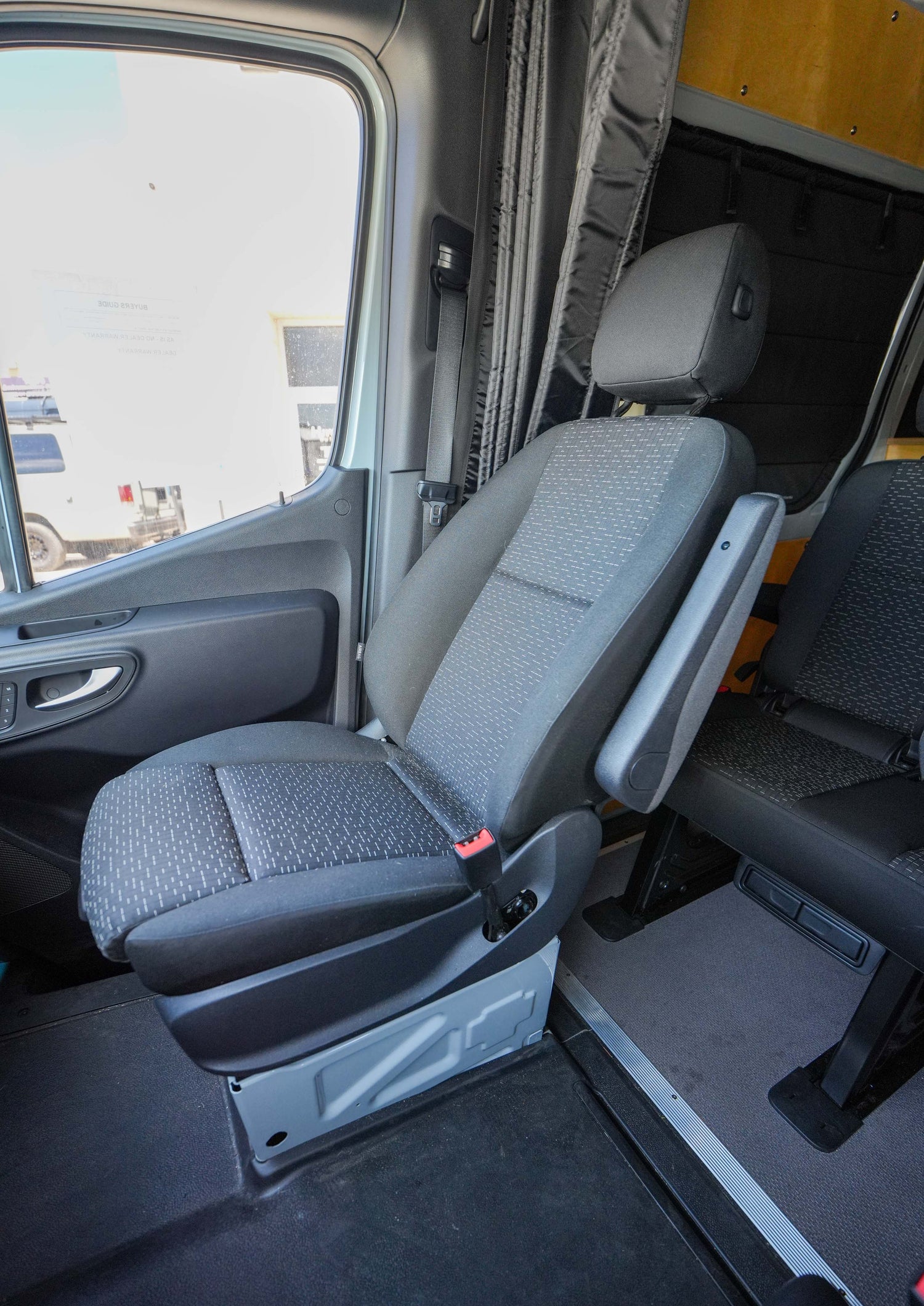 2025 Mercedes Sprinter 2500 - Preowned