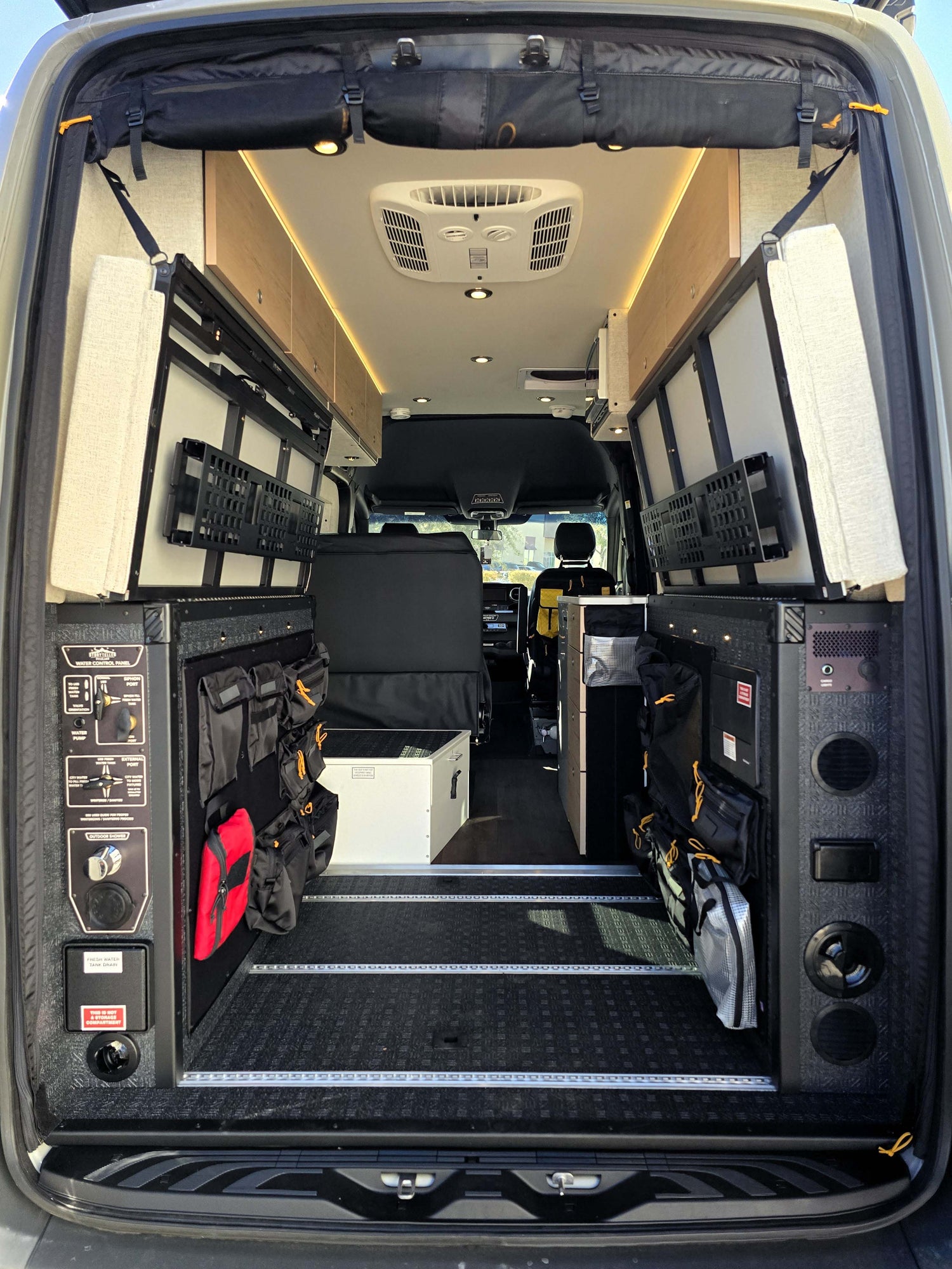 NEW ARRIVAL! 2026 Storyteller Overland Beast Mode OG