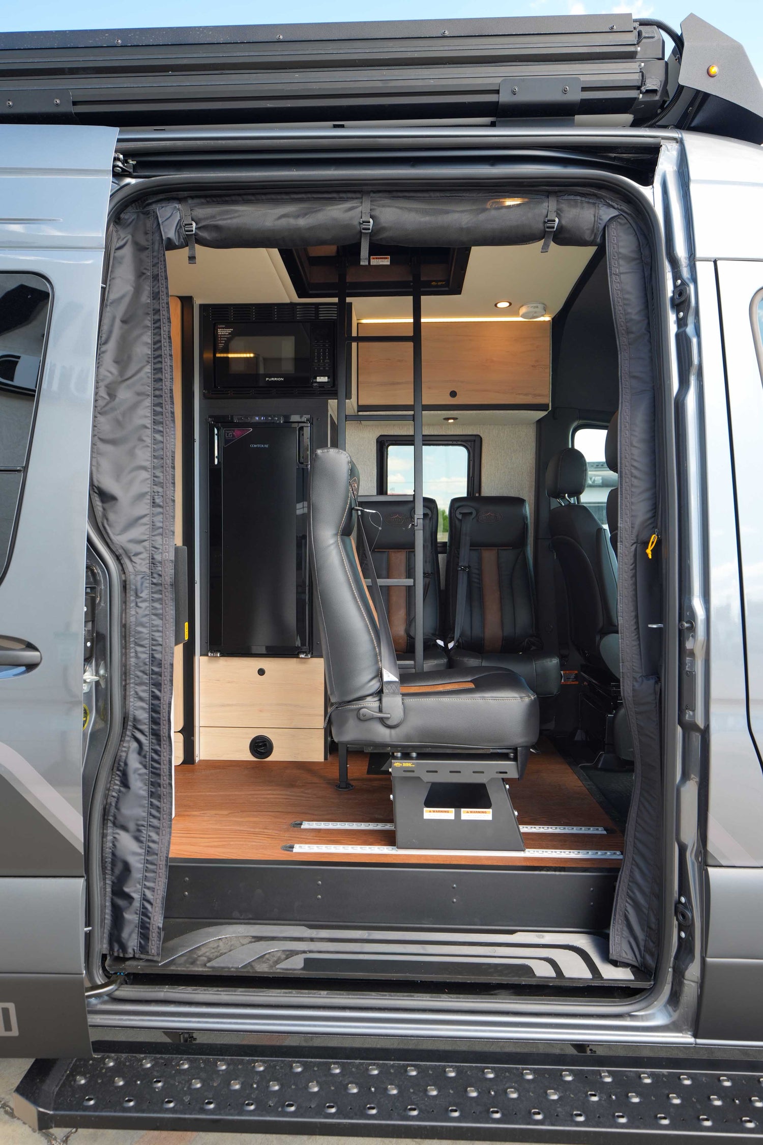 NEW! 2027 Storyteller Overland Crew Mode XL