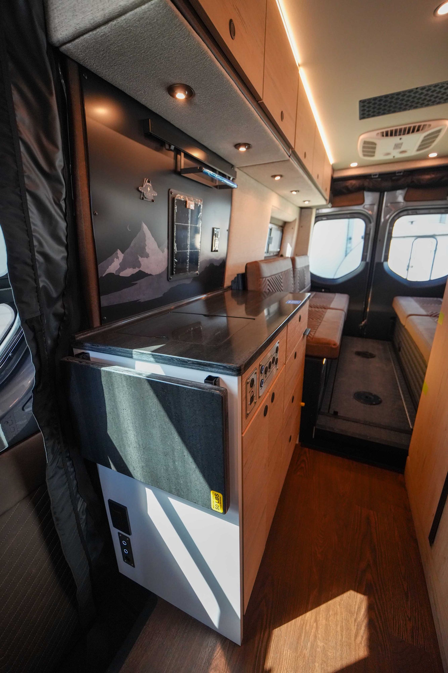 NEW! 2027 Storyteller Overland Crew Mode XL